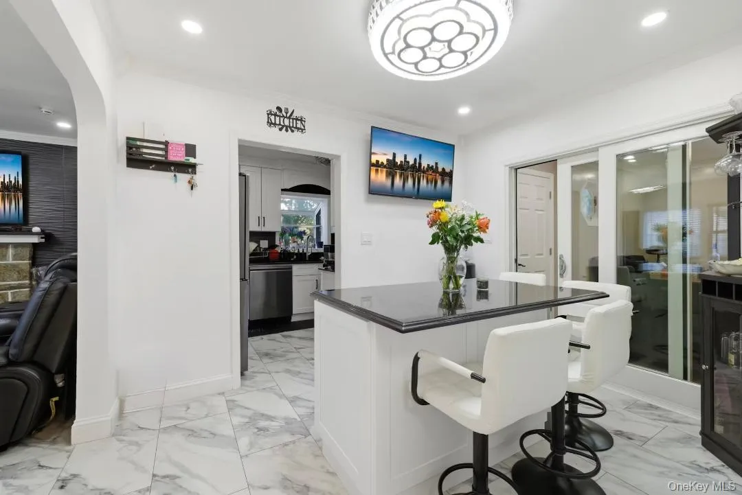 47 Sperry Court, North Hempstead, NY, 4 Bedrooms Bedrooms, 8 Rooms Rooms,2 BathroomsBathrooms,Residential,For Rent,Sperry,0,1042745 47 Sperry Court, North Hempstead, NY, 4 Bedrooms Bedrooms, 8 Rooms Rooms,2 BathroomsBathrooms,Residential,For Rent,Sperry,0,1042745