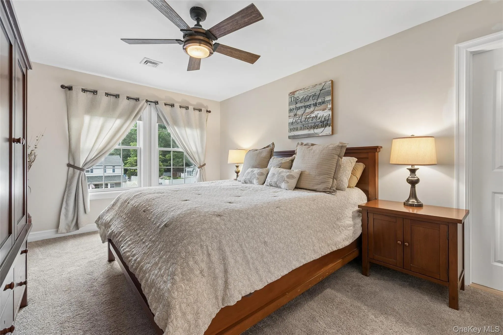 Spacious Primary Suite w/Walk-in Closet Spacious Primary Suite w/Walk-in Closet