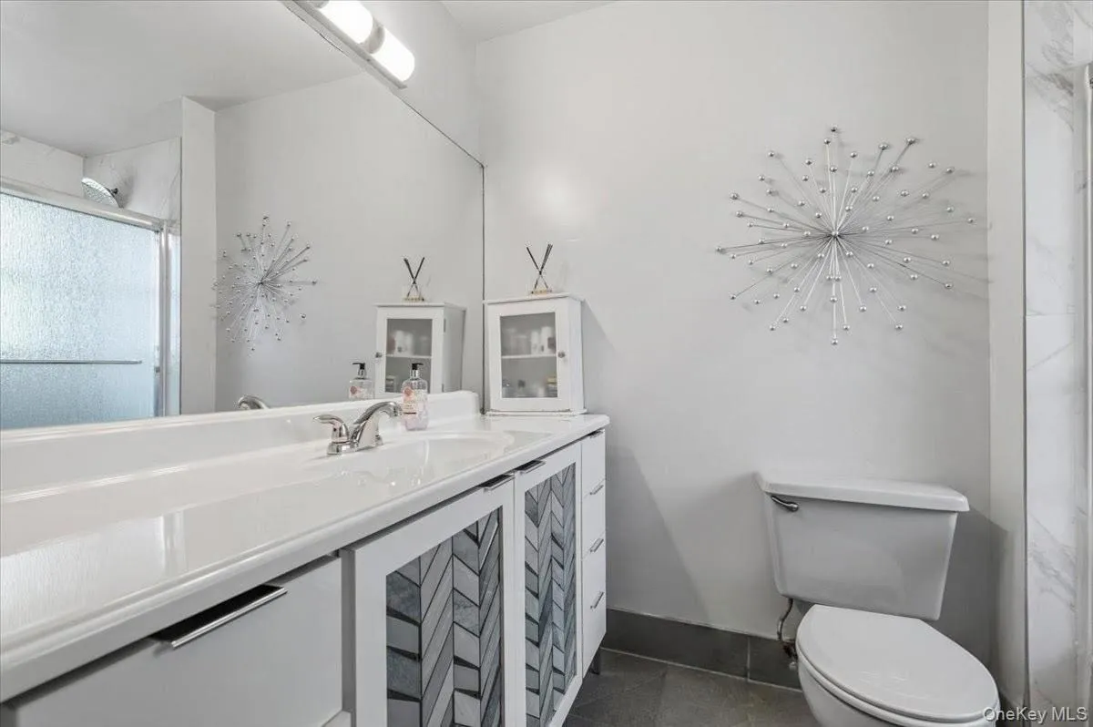 609 Meehan Avenue, New York, NY, 5 Bedrooms Bedrooms, 9 Rooms Rooms,2 BathroomsBathrooms,Residential,For Rent,Meehan,0,1042752 609 Meehan Avenue, New York, NY, 5 Bedrooms Bedrooms, 9 Rooms Rooms,2 BathroomsBathrooms,Residential,For Rent,Meehan,0,1042752