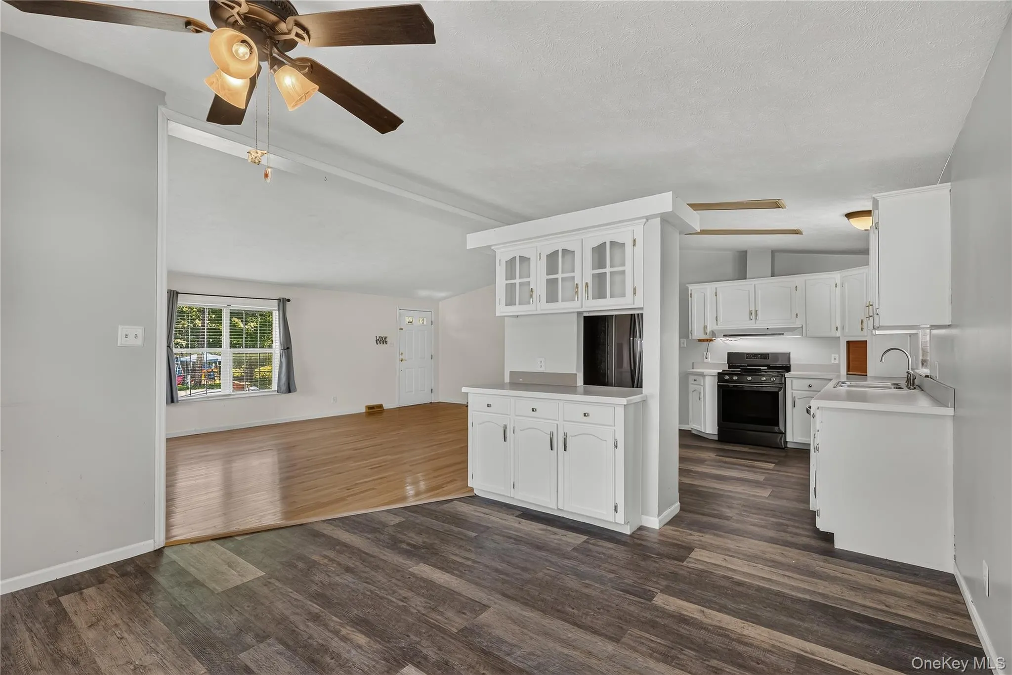 43 Palm Dr, Mamakating, NY, 3 Bedrooms Bedrooms, 8 Rooms Rooms,2 BathroomsBathrooms,Residential,For Rent,Palm Dr,0,1042753 43 Palm Dr, Mamakating, NY, 3 Bedrooms Bedrooms, 8 Rooms Rooms,2 BathroomsBathrooms,Residential,For Rent,Palm Dr,0,1042753