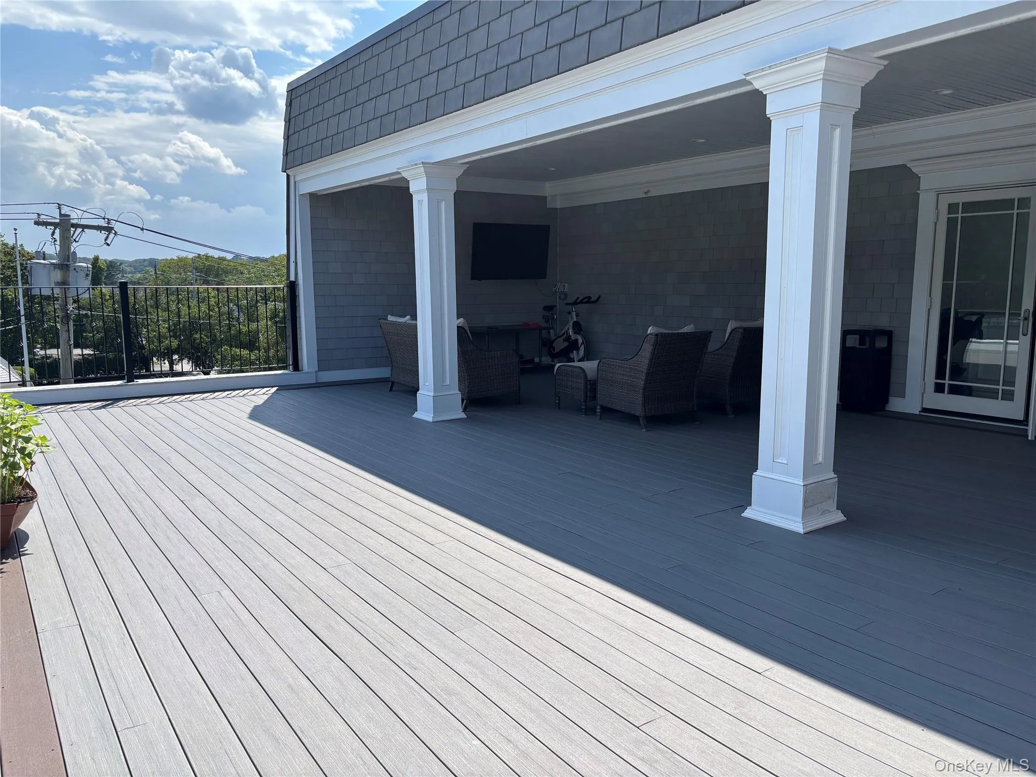 110 New York Avenue, Huntington, NY, 2 Bedrooms Bedrooms, 4 Rooms Rooms,2 BathroomsBathrooms,Residential Lease,For Rent,New York,0,1042757 110 New York Avenue, Huntington, NY, 2 Bedrooms Bedrooms, 4 Rooms Rooms,2 BathroomsBathrooms,Residential Lease,For Rent,New York,0,1042757