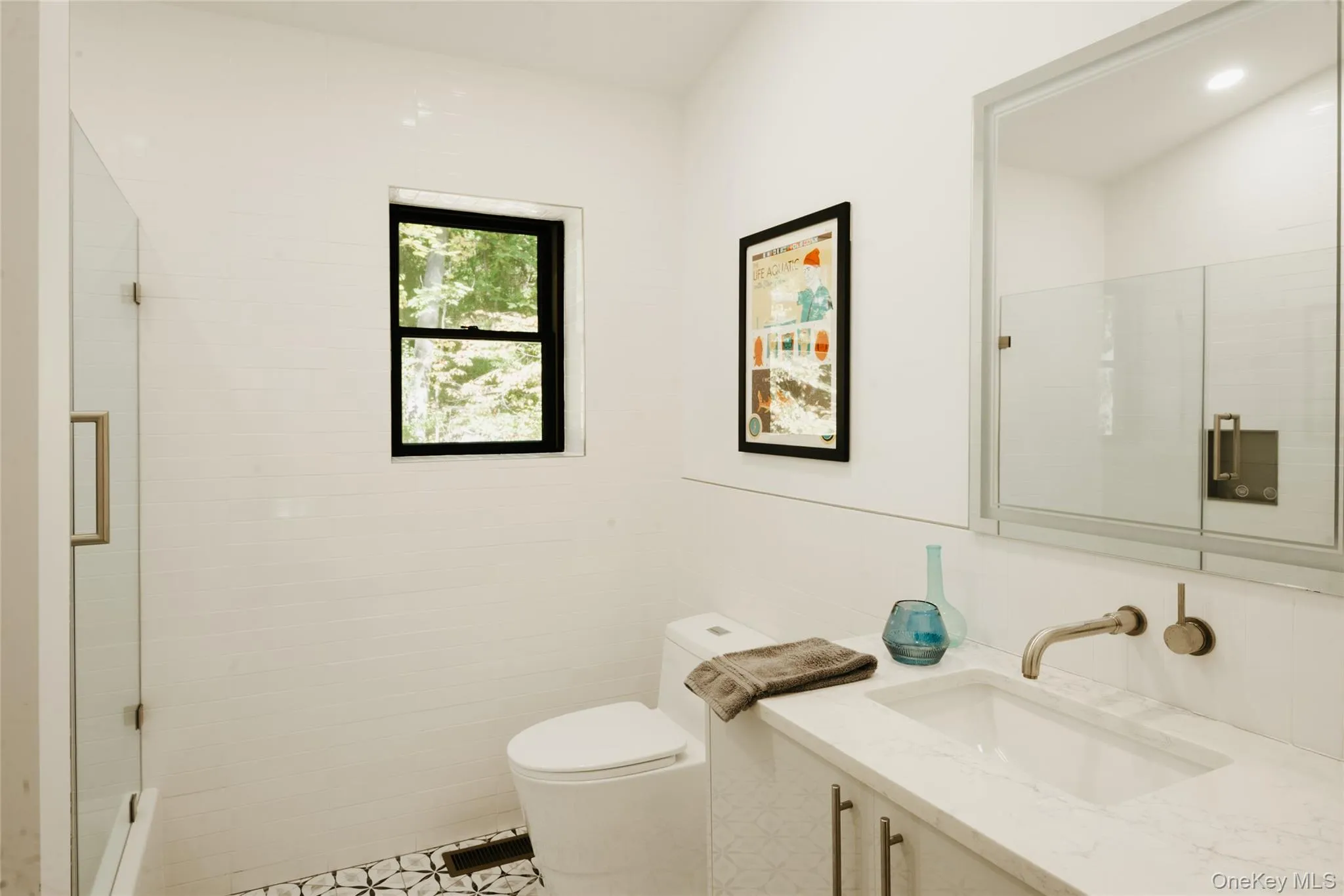 2nd Bedroom ensuite bathroom 2nd Bedroom ensuite bathroom