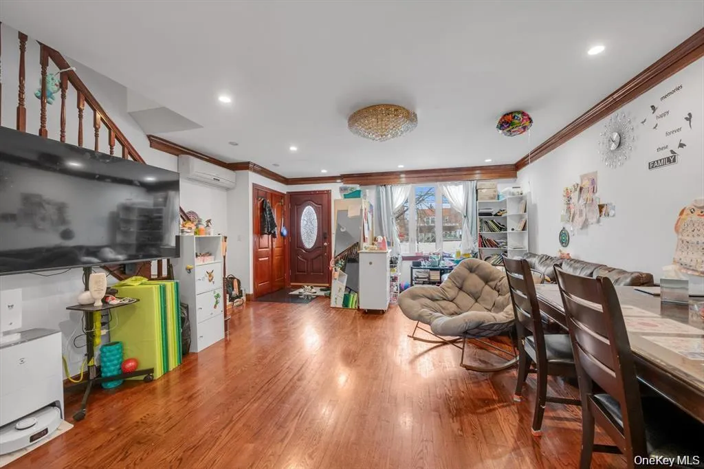 6906 Fresh Meadow Lane, New York, NY, 4 Bedrooms Bedrooms, 8 Rooms Rooms,2 BathroomsBathrooms,Residential,For Rent,Fresh Meadow,0,1042763 6906 Fresh Meadow Lane, New York, NY, 4 Bedrooms Bedrooms, 8 Rooms Rooms,2 BathroomsBathrooms,Residential,For Rent,Fresh Meadow,0,1042763