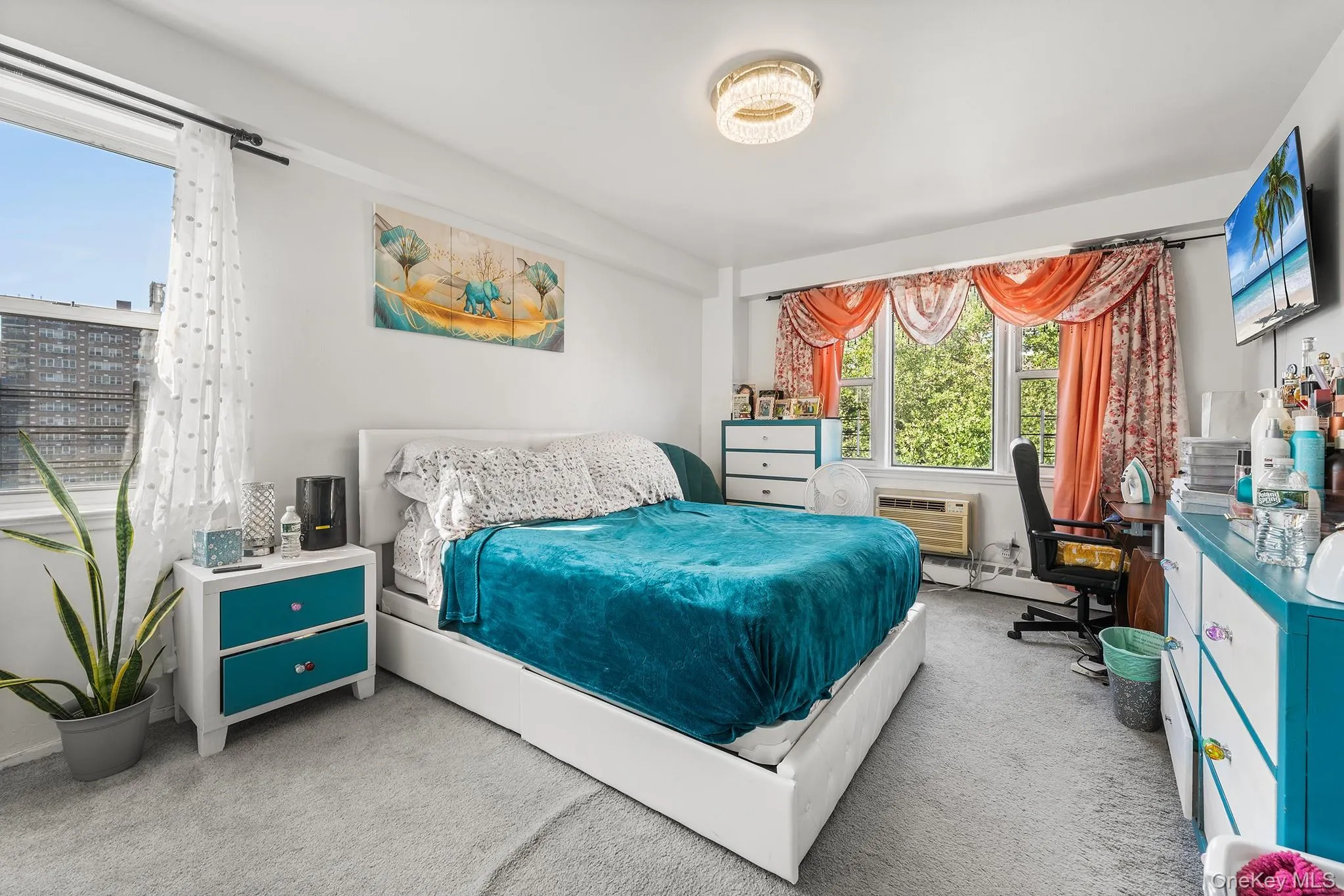 87-15 165th Street, New York, NY, 1 Bedroom Bedrooms, 3 Rooms Rooms,1 BathroomBathrooms,Residential,For Rent,165th,0,1042764 87-15 165th Street, New York, NY, 1 Bedroom Bedrooms, 3 Rooms Rooms,1 BathroomBathrooms,Residential,For Rent,165th,0,1042764
