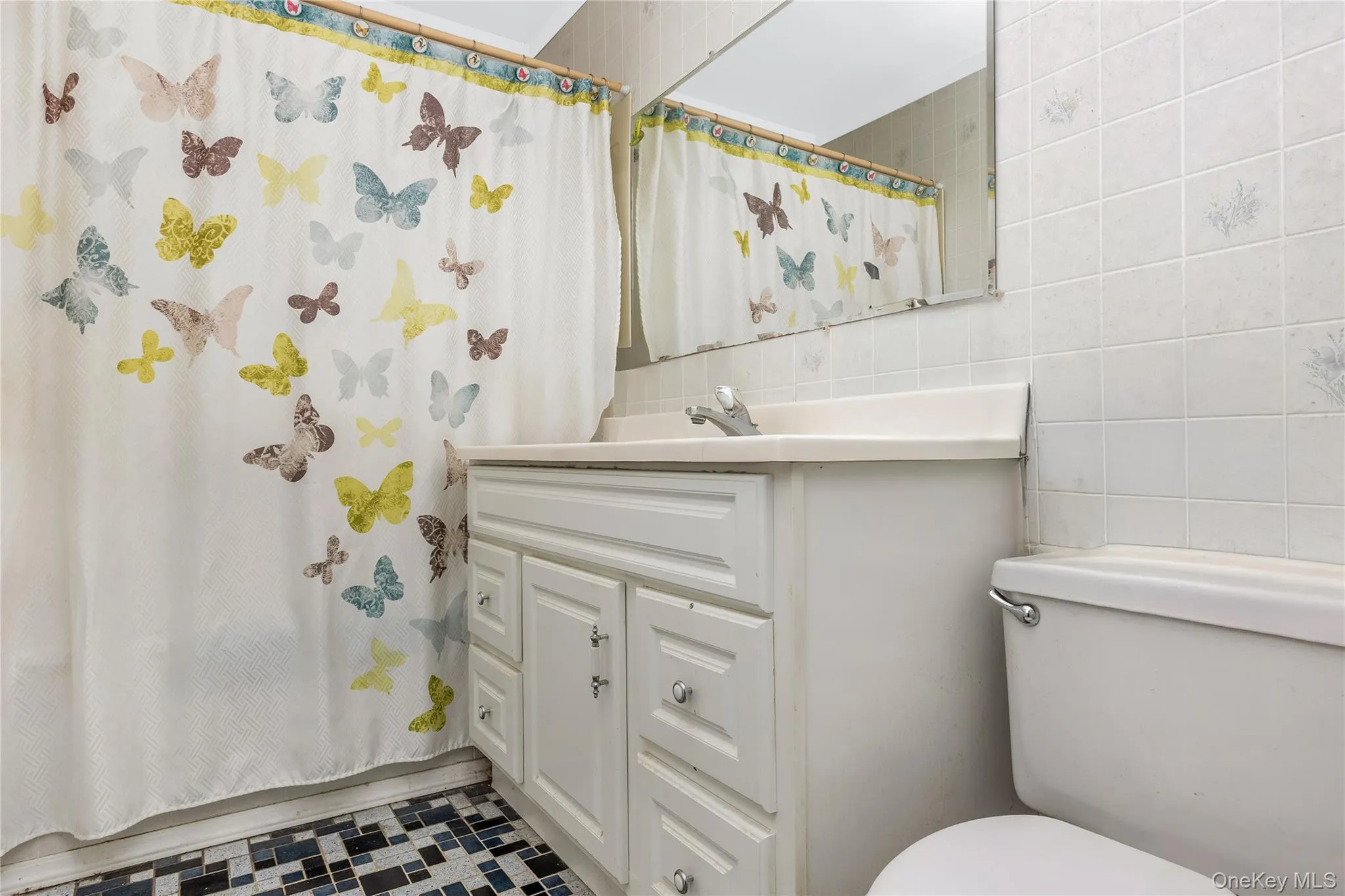 11 Shade Tree Lane, Brookhaven, NY, 3 Bedrooms Bedrooms, 8 Rooms Rooms,1 BathroomBathrooms,Residential,For Rent,Shade Tree,0,1042770 11 Shade Tree Lane, Brookhaven, NY, 3 Bedrooms Bedrooms, 8 Rooms Rooms,1 BathroomBathrooms,Residential,For Rent,Shade Tree,0,1042770