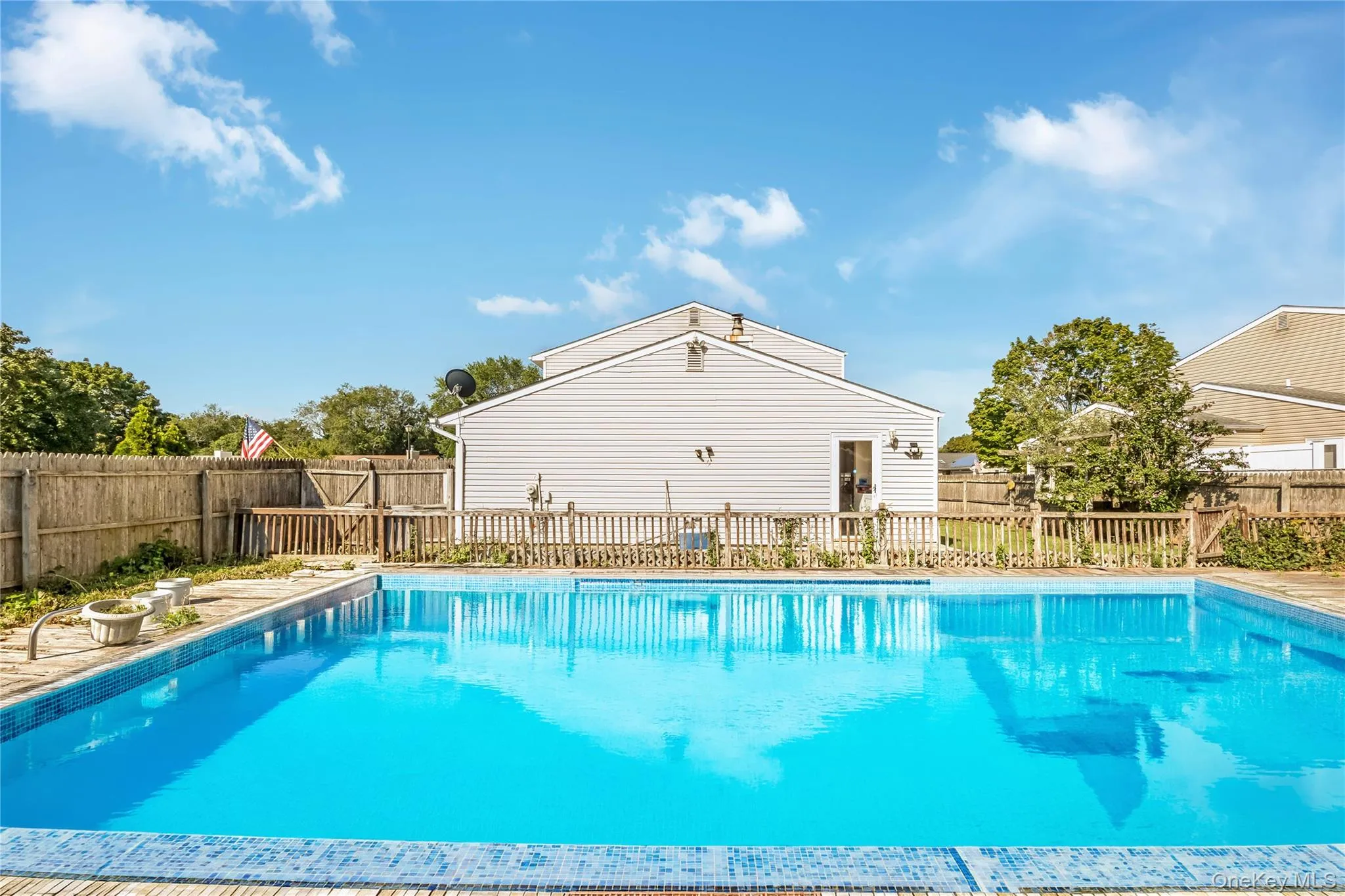 11 Shade Tree Lane, Brookhaven, NY, 3 Bedrooms Bedrooms, 8 Rooms Rooms,1 BathroomBathrooms,Residential,For Rent,Shade Tree,0,1042770 11 Shade Tree Lane, Brookhaven, NY, 3 Bedrooms Bedrooms, 8 Rooms Rooms,1 BathroomBathrooms,Residential,For Rent,Shade Tree,0,1042770