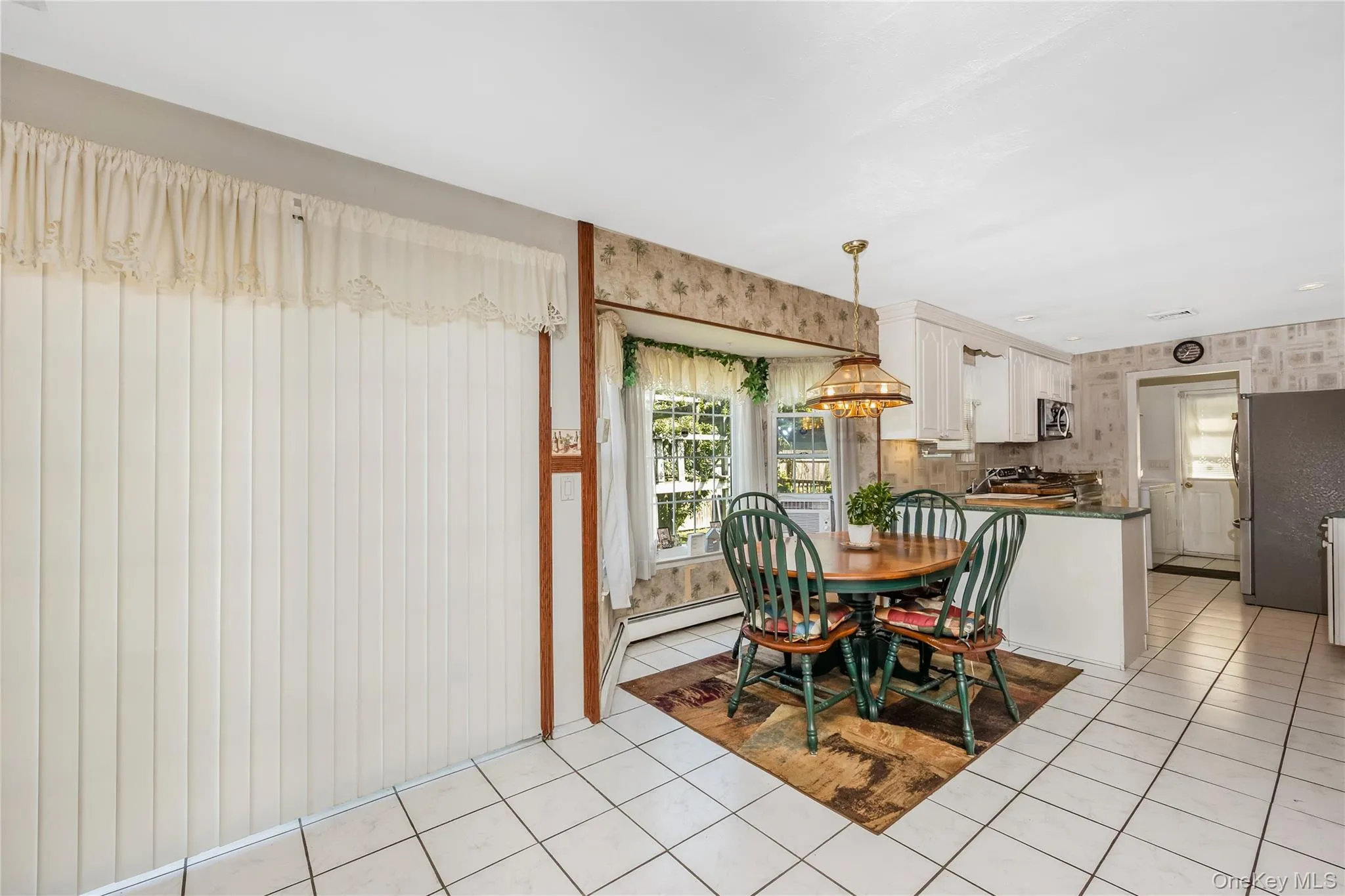 11 Shade Tree Lane, Brookhaven, NY, 3 Bedrooms Bedrooms, 8 Rooms Rooms,1 BathroomBathrooms,Residential,For Rent,Shade Tree,0,1042770 11 Shade Tree Lane, Brookhaven, NY, 3 Bedrooms Bedrooms, 8 Rooms Rooms,1 BathroomBathrooms,Residential,For Rent,Shade Tree,0,1042770