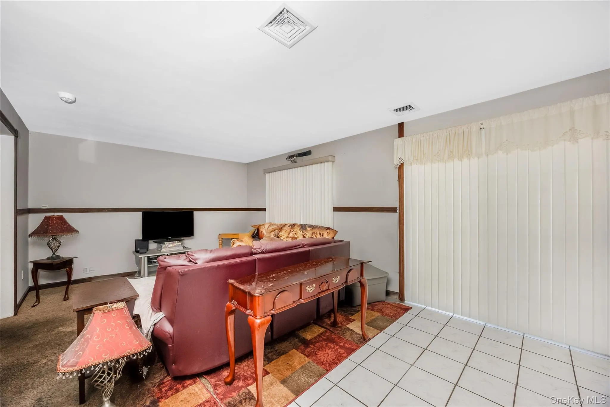 11 Shade Tree Lane, Brookhaven, NY, 3 Bedrooms Bedrooms, 8 Rooms Rooms,1 BathroomBathrooms,Residential,For Rent,Shade Tree,0,1042770 11 Shade Tree Lane, Brookhaven, NY, 3 Bedrooms Bedrooms, 8 Rooms Rooms,1 BathroomBathrooms,Residential,For Rent,Shade Tree,0,1042770