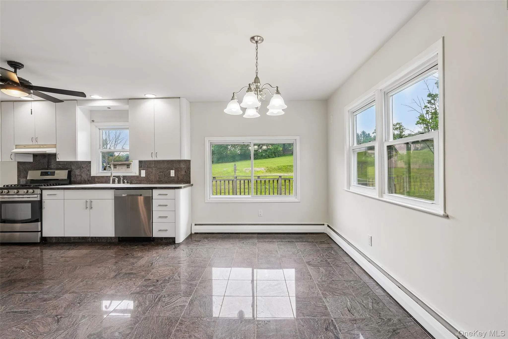 53 Ridge Road, Warwick (town), NY, 3 Bedrooms Bedrooms, 18 Rooms Rooms,2 BathroomsBathrooms,Residential,For Rent,Ridge,0,1042771 53 Ridge Road, Warwick (town), NY, 3 Bedrooms Bedrooms, 18 Rooms Rooms,2 BathroomsBathrooms,Residential,For Rent,Ridge,0,1042771