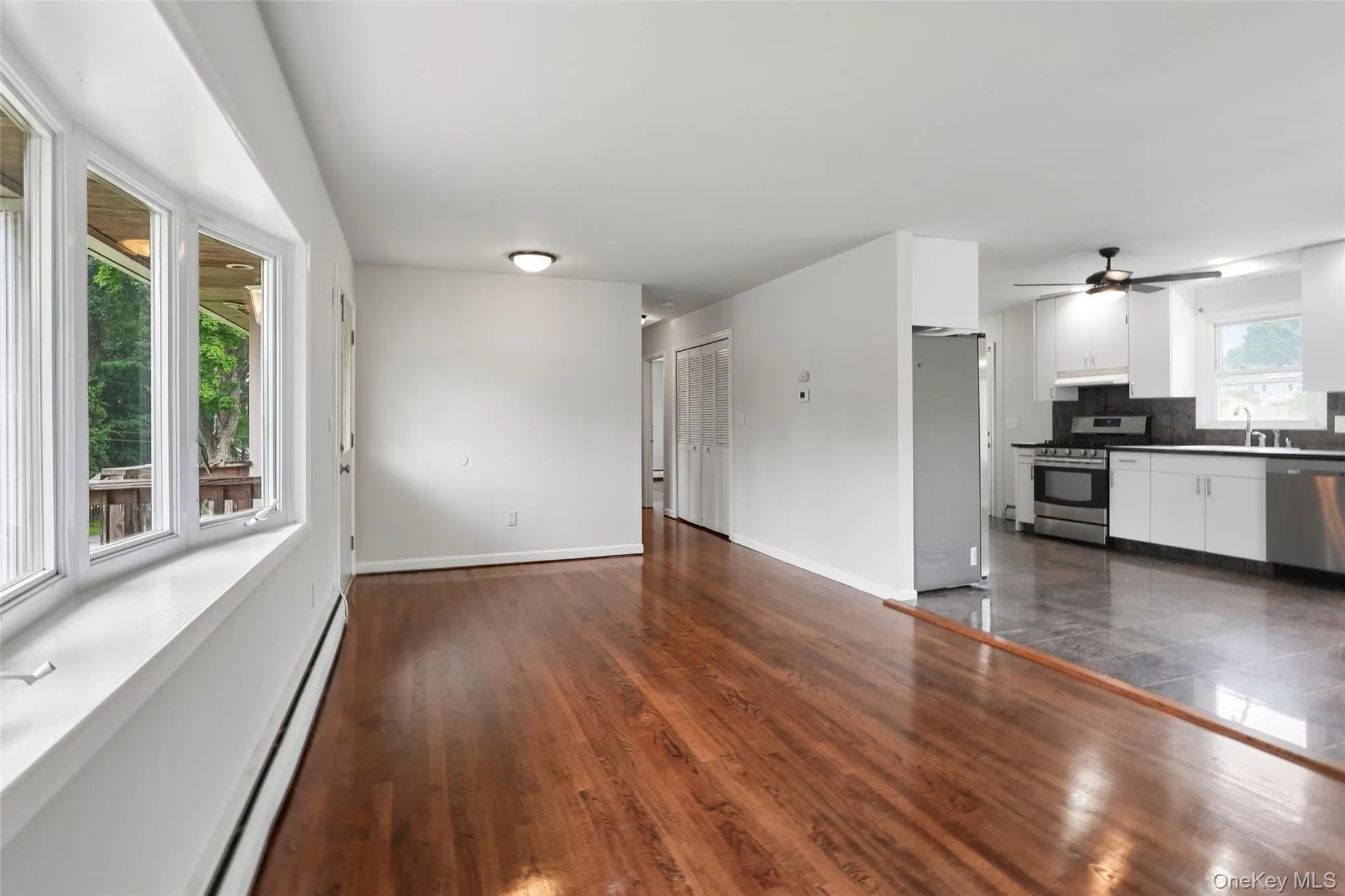 53 Ridge Road, Warwick (town), NY, 3 Bedrooms Bedrooms, 18 Rooms Rooms,2 BathroomsBathrooms,Residential,For Rent,Ridge,0,1042771 53 Ridge Road, Warwick (town), NY, 3 Bedrooms Bedrooms, 18 Rooms Rooms,2 BathroomsBathrooms,Residential,For Rent,Ridge,0,1042771