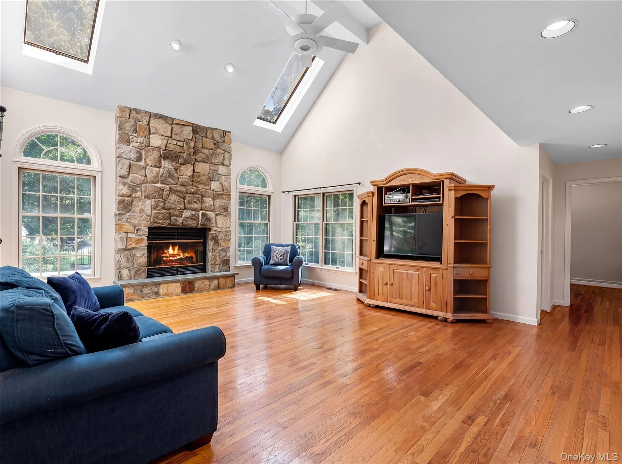 18 Arbor Court, Kent, NY, 4 Bedrooms Bedrooms, 9 Rooms Rooms,2 BathroomsBathrooms,Residential,For Rent,Arbor,0,1042775 18 Arbor Court, Kent, NY, 4 Bedrooms Bedrooms, 9 Rooms Rooms,2 BathroomsBathrooms,Residential,For Rent,Arbor,0,1042775