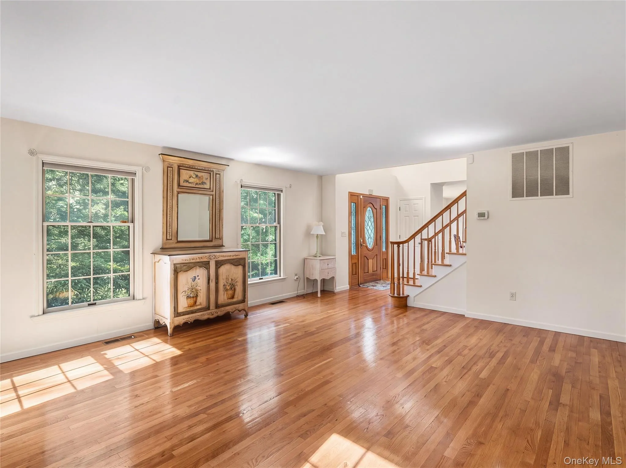18 Arbor Court, Kent, NY, 4 Bedrooms Bedrooms, 9 Rooms Rooms,2 BathroomsBathrooms,Residential,For Rent,Arbor,0,1042775 18 Arbor Court, Kent, NY, 4 Bedrooms Bedrooms, 9 Rooms Rooms,2 BathroomsBathrooms,Residential,For Rent,Arbor,0,1042775
