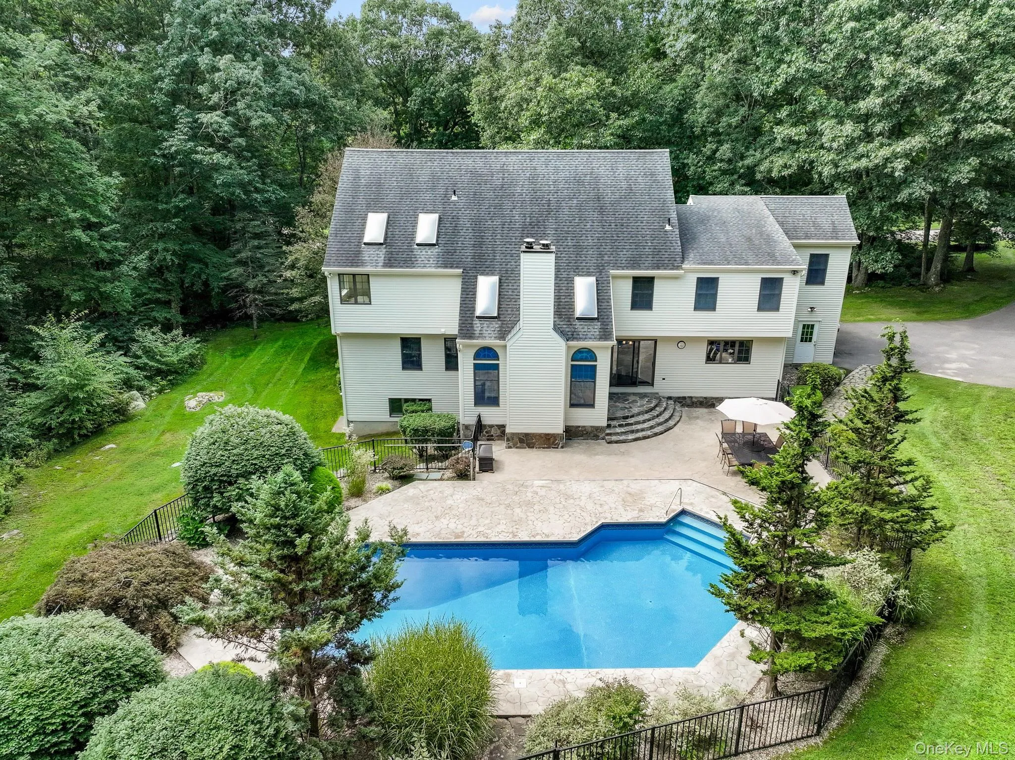 18 Arbor Court, Kent, NY, 4 Bedrooms Bedrooms, 9 Rooms Rooms,2 BathroomsBathrooms,Residential,For Rent,Arbor,0,1042775 18 Arbor Court, Kent, NY, 4 Bedrooms Bedrooms, 9 Rooms Rooms,2 BathroomsBathrooms,Residential,For Rent,Arbor,0,1042775