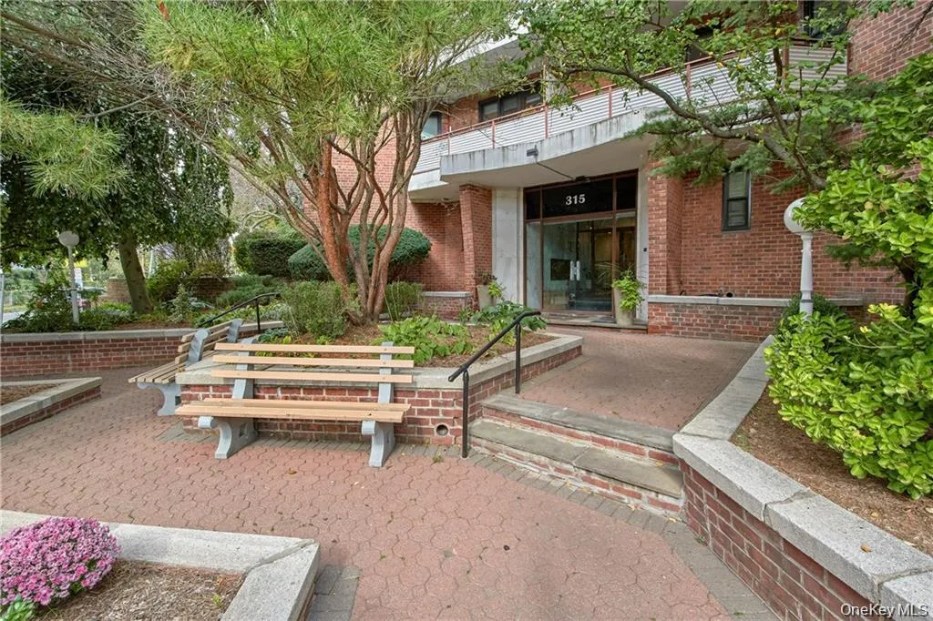 315 King Street, Rye Town, NY, 1 Bedroom Bedrooms, 4 Rooms Rooms,1 BathroomBathrooms,Residential Lease,For Rent,King,0,1042776 315 King Street, Rye Town, NY, 1 Bedroom Bedrooms, 4 Rooms Rooms,1 BathroomBathrooms,Residential Lease,For Rent,King,0,1042776