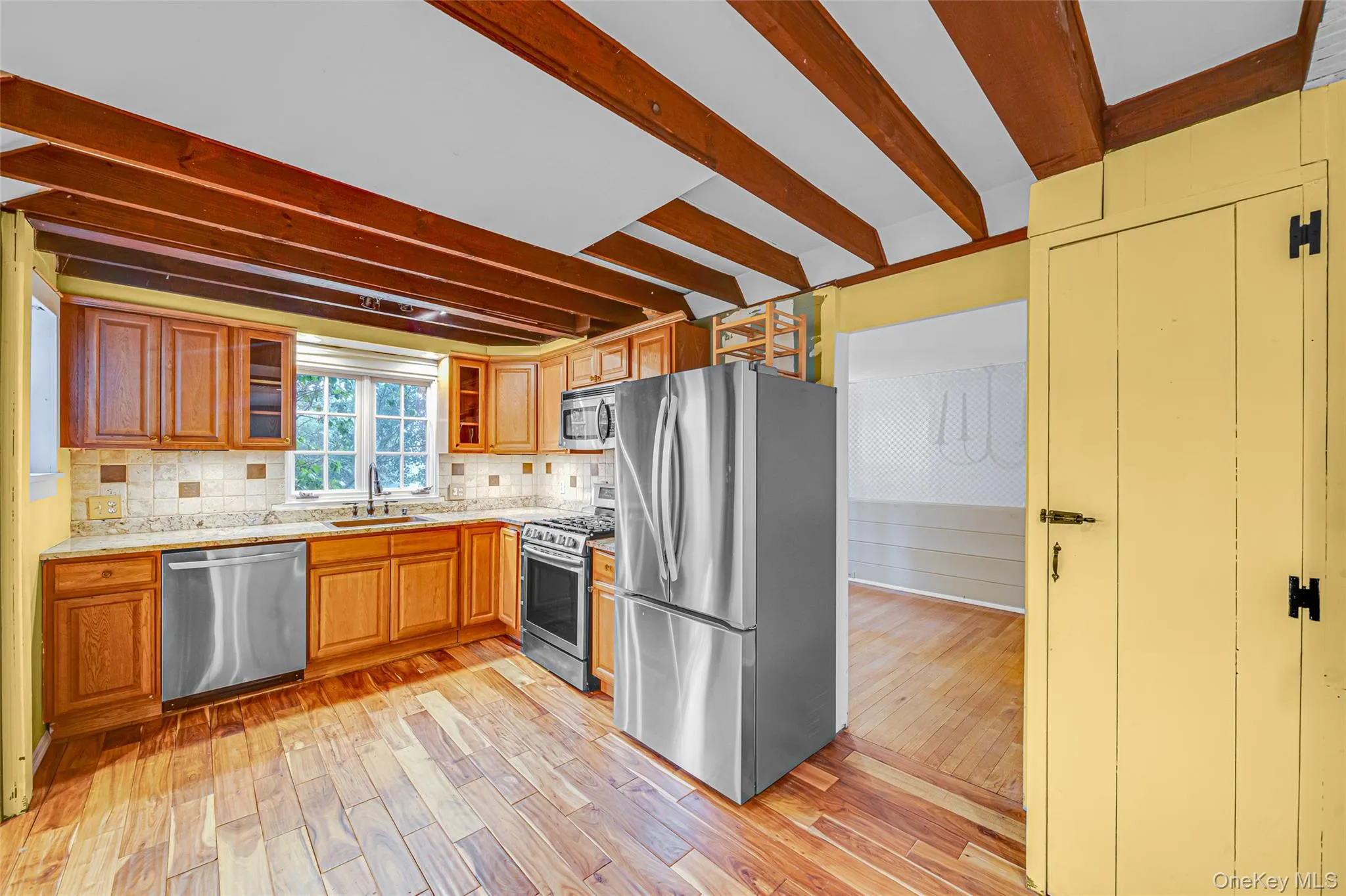 7 Dickerson Avenue, Brookhaven, NY, 3 Bedrooms Bedrooms, 8 Rooms Rooms,2 BathroomsBathrooms,Residential,For Rent,Dickerson,0,1042780 7 Dickerson Avenue, Brookhaven, NY, 3 Bedrooms Bedrooms, 8 Rooms Rooms,2 BathroomsBathrooms,Residential,For Rent,Dickerson,0,1042780