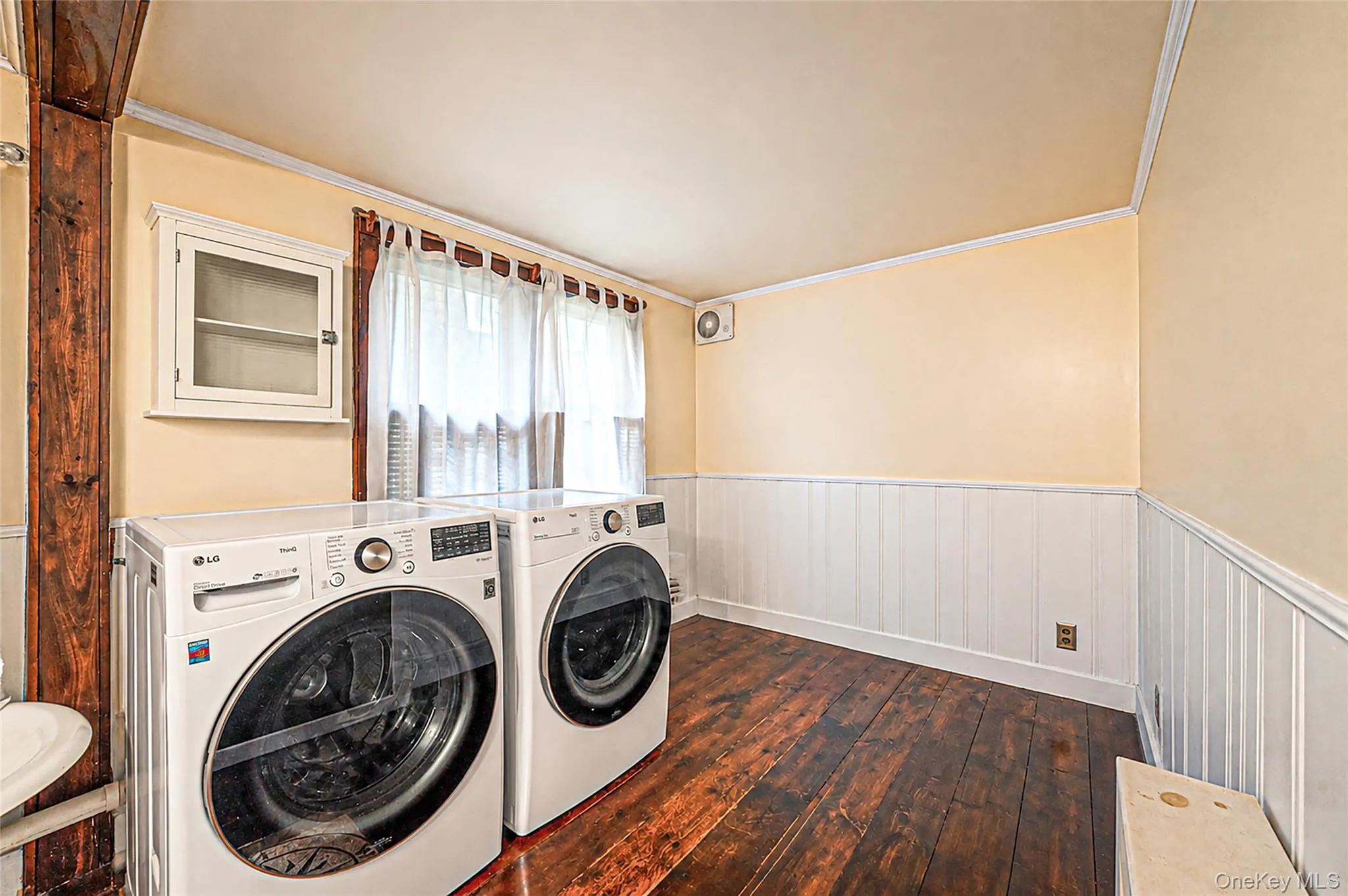 7 Dickerson Avenue, Brookhaven, NY, 3 Bedrooms Bedrooms, 8 Rooms Rooms,2 BathroomsBathrooms,Residential,For Rent,Dickerson,0,1042780 7 Dickerson Avenue, Brookhaven, NY, 3 Bedrooms Bedrooms, 8 Rooms Rooms,2 BathroomsBathrooms,Residential,For Rent,Dickerson,0,1042780