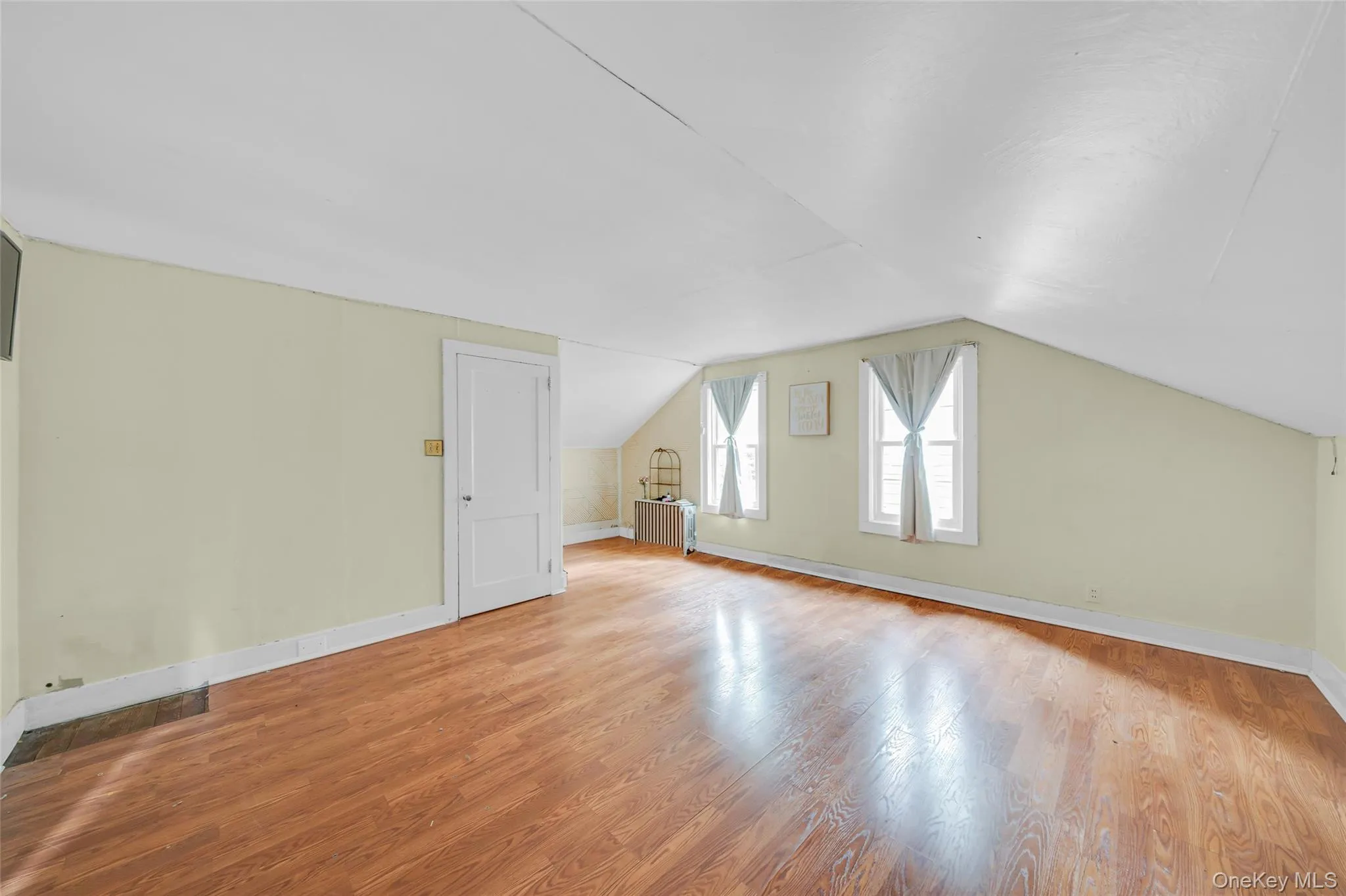 7 Dickerson Avenue, Brookhaven, NY, 3 Bedrooms Bedrooms, 8 Rooms Rooms,2 BathroomsBathrooms,Residential,For Rent,Dickerson,0,1042780 7 Dickerson Avenue, Brookhaven, NY, 3 Bedrooms Bedrooms, 8 Rooms Rooms,2 BathroomsBathrooms,Residential,For Rent,Dickerson,0,1042780