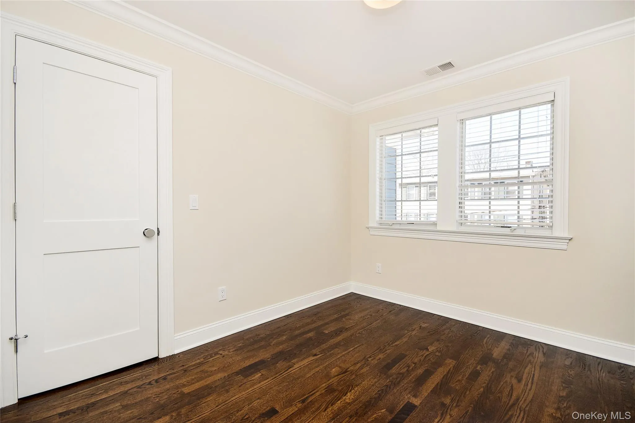 31 Cedar Place, Rye City, NY, 4 Bedrooms Bedrooms, 7 Rooms Rooms,4 BathroomsBathrooms,Residential Lease,For Rent,Cedar,0,1042781 31 Cedar Place, Rye City, NY, 4 Bedrooms Bedrooms, 7 Rooms Rooms,4 BathroomsBathrooms,Residential Lease,For Rent,Cedar,0,1042781