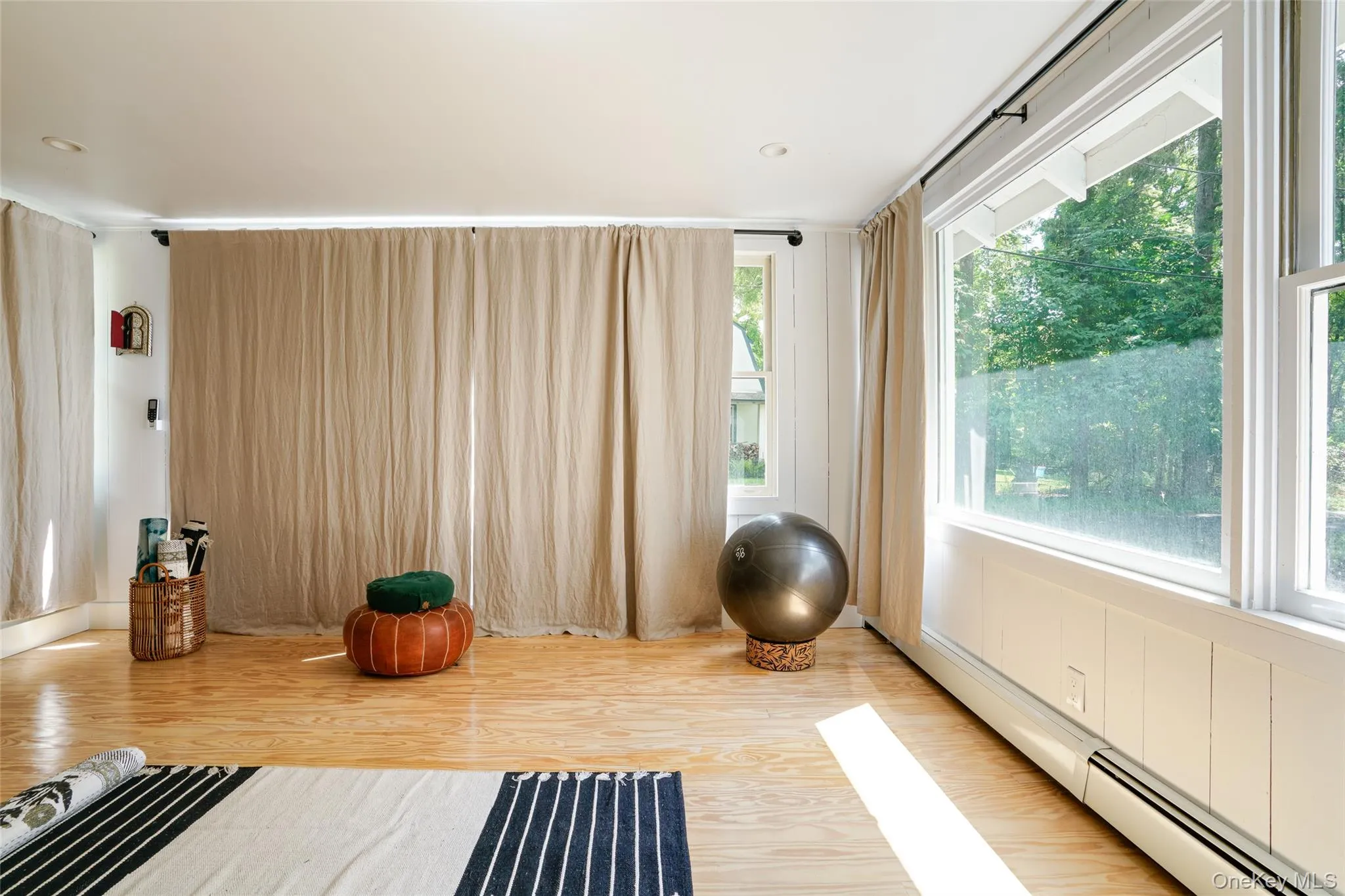 145 Tinker Street, Woodstock, NY, 3 Bedrooms Bedrooms, 9 Rooms Rooms,2 BathroomsBathrooms,Residential,For Rent,Tinker,0,1042782 145 Tinker Street, Woodstock, NY, 3 Bedrooms Bedrooms, 9 Rooms Rooms,2 BathroomsBathrooms,Residential,For Rent,Tinker,0,1042782