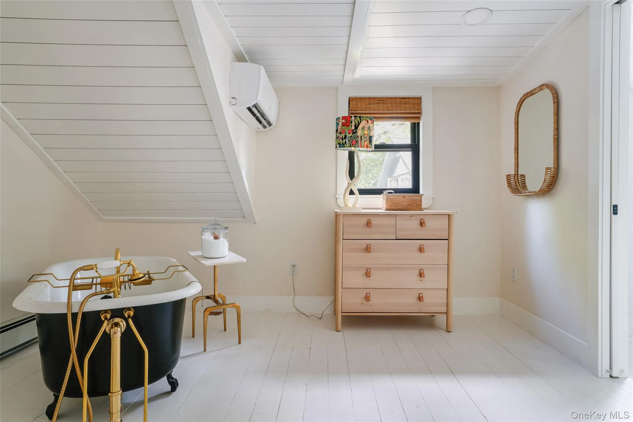 145 Tinker Street, Woodstock, NY, 3 Bedrooms Bedrooms, 9 Rooms Rooms,2 BathroomsBathrooms,Residential,For Rent,Tinker,0,1042782 145 Tinker Street, Woodstock, NY, 3 Bedrooms Bedrooms, 9 Rooms Rooms,2 BathroomsBathrooms,Residential,For Rent,Tinker,0,1042782