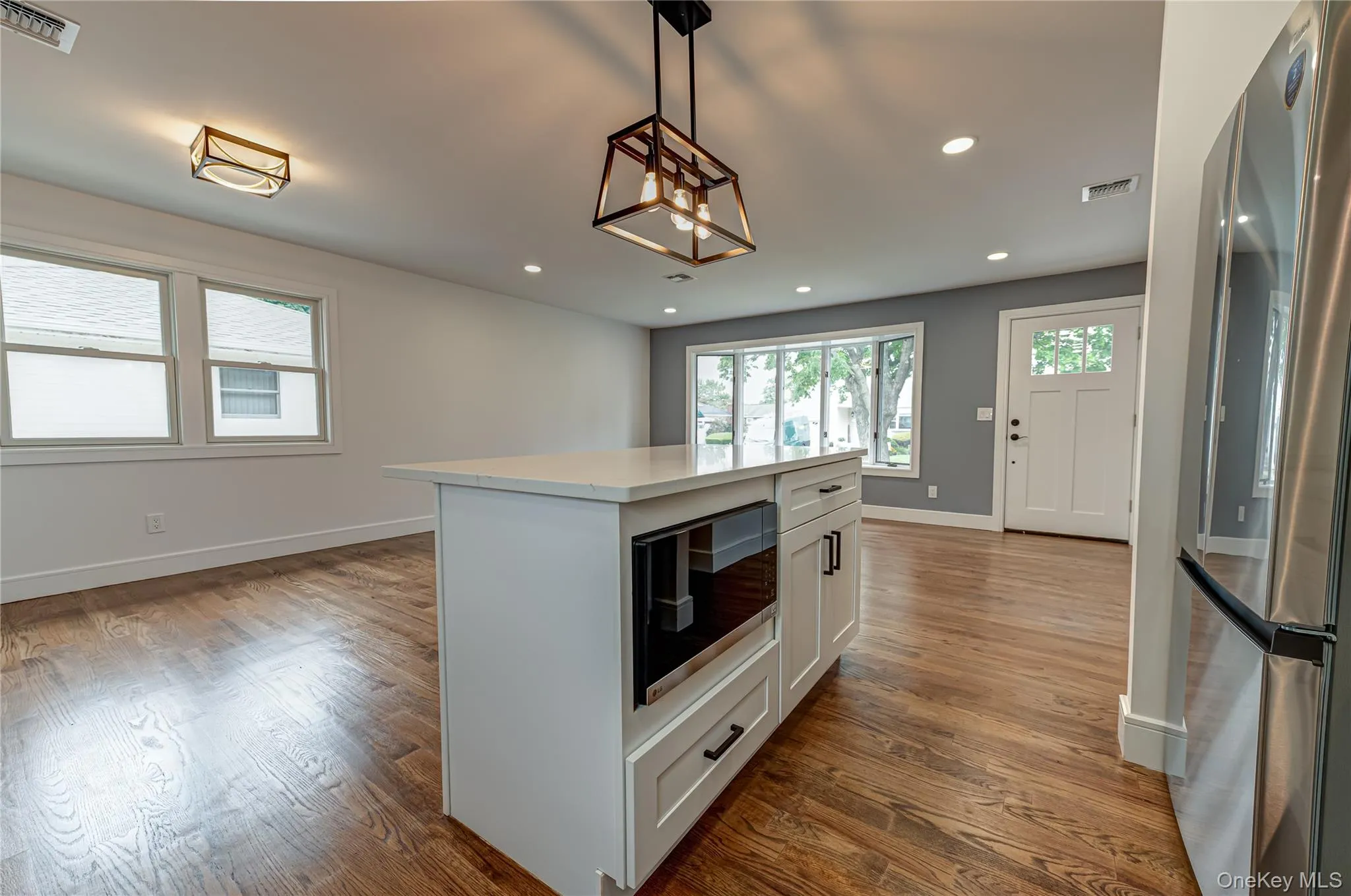 146 8th Street, Hempstead, NY, 3 Bedrooms Bedrooms, 6 Rooms Rooms,2 BathroomsBathrooms,Residential,For Rent,8th,0,1042783 146 8th Street, Hempstead, NY, 3 Bedrooms Bedrooms, 6 Rooms Rooms,2 BathroomsBathrooms,Residential,For Rent,8th,0,1042783