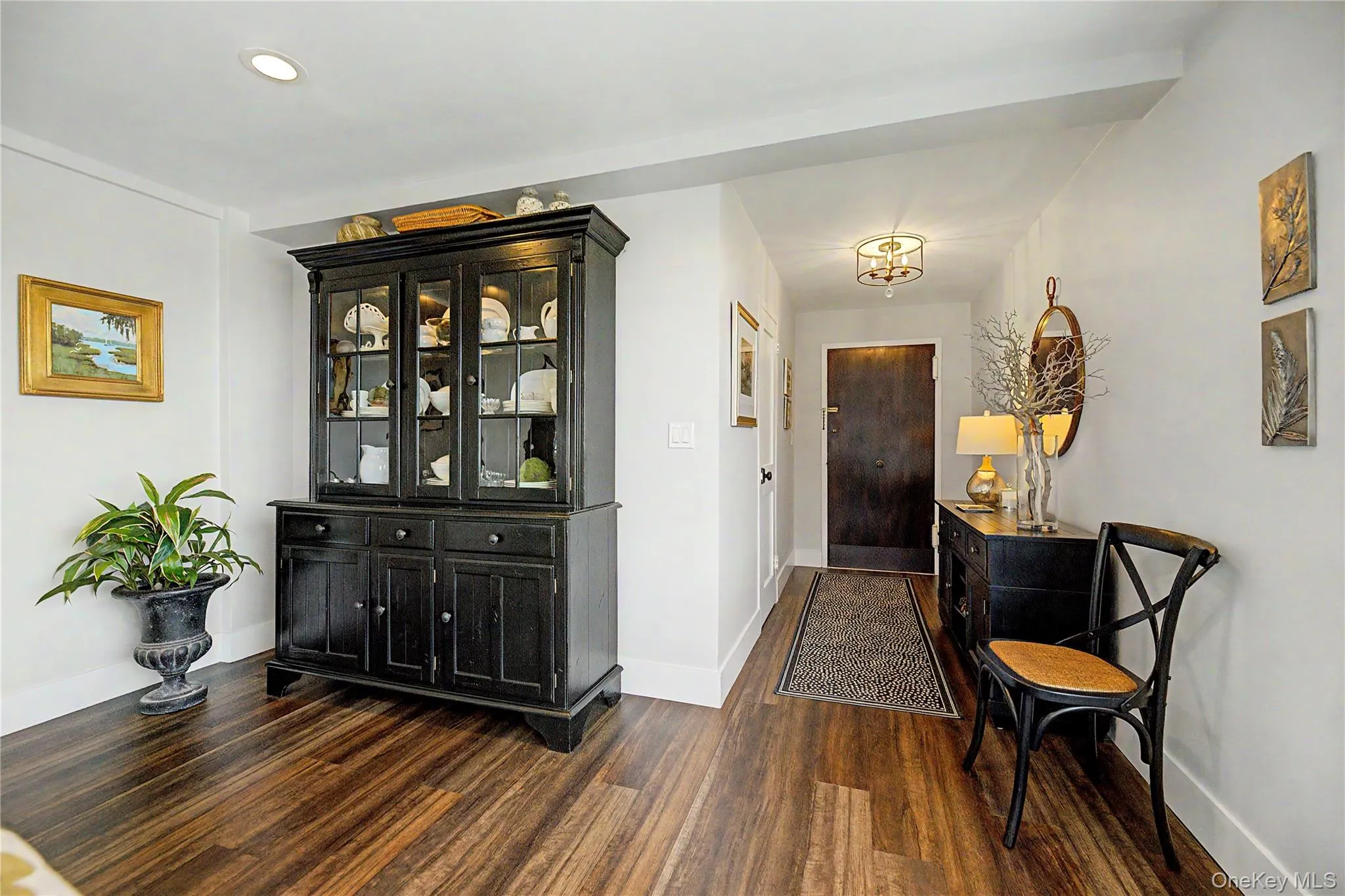 20 Old Mamaroneck Road, White Plains, NY, 2 Bedrooms Bedrooms, 6 Rooms Rooms,2 BathroomsBathrooms,Residential,For Rent,Old Mamaroneck,0,1042784 20 Old Mamaroneck Road, White Plains, NY, 2 Bedrooms Bedrooms, 6 Rooms Rooms,2 BathroomsBathrooms,Residential,For Rent,Old Mamaroneck,0,1042784