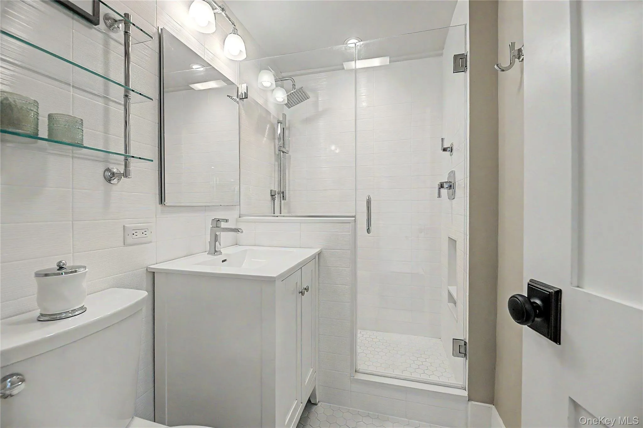 20 Old Mamaroneck Road, White Plains, NY, 2 Bedrooms Bedrooms, 6 Rooms Rooms,2 BathroomsBathrooms,Residential,For Rent,Old Mamaroneck,0,1042784 20 Old Mamaroneck Road, White Plains, NY, 2 Bedrooms Bedrooms, 6 Rooms Rooms,2 BathroomsBathrooms,Residential,For Rent,Old Mamaroneck,0,1042784