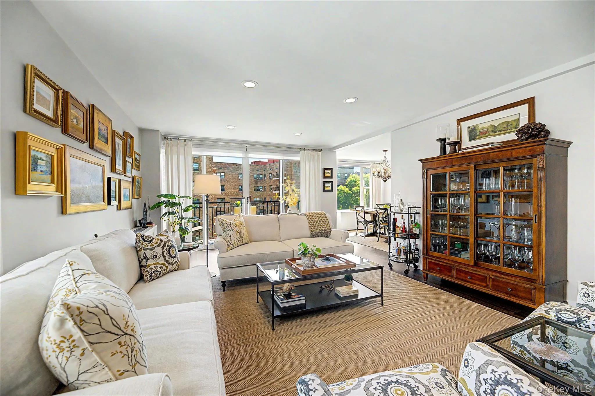 20 Old Mamaroneck Road, White Plains, NY, 2 Bedrooms Bedrooms, 6 Rooms Rooms,2 BathroomsBathrooms,Residential,For Rent,Old Mamaroneck,0,1042784 20 Old Mamaroneck Road, White Plains, NY, 2 Bedrooms Bedrooms, 6 Rooms Rooms,2 BathroomsBathrooms,Residential,For Rent,Old Mamaroneck,0,1042784