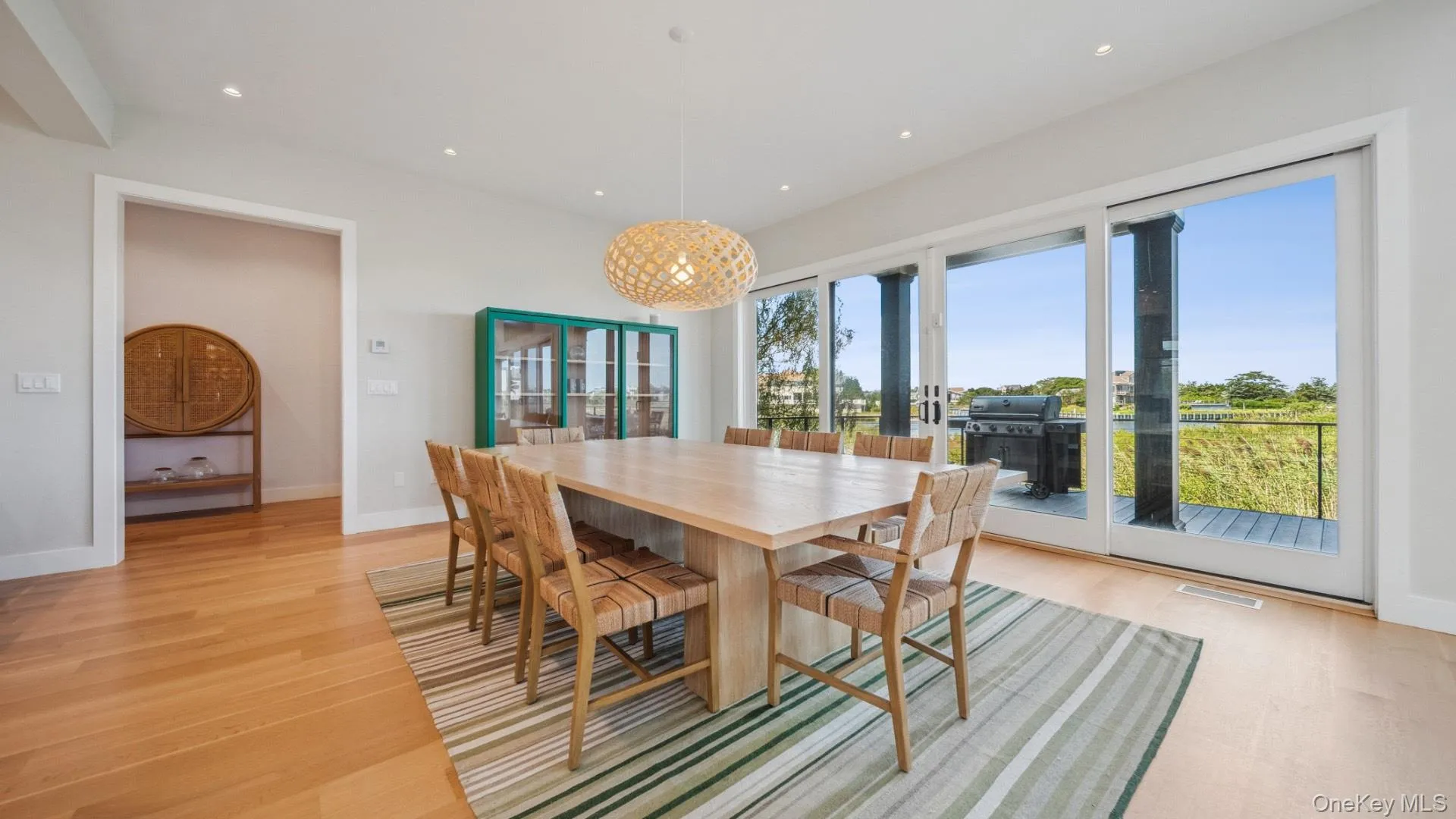 102 & 92 Dune Road, Southampton, NY, 6 Bedrooms Bedrooms, 15 Rooms Rooms,6 BathroomsBathrooms,Residential,For Rent,Dune,0,1042786 102 & 92 Dune Road, Southampton, NY, 6 Bedrooms Bedrooms, 15 Rooms Rooms,6 BathroomsBathrooms,Residential,For Rent,Dune,0,1042786