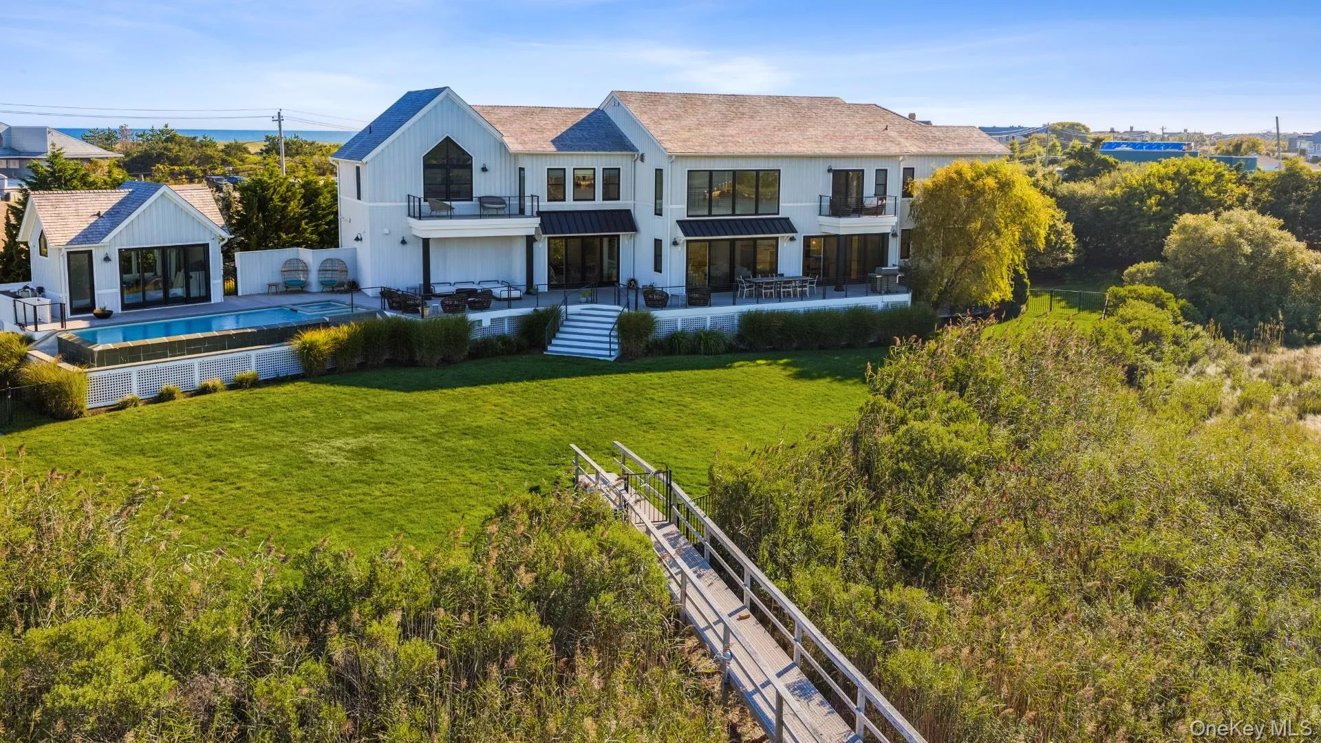 102 & 92 Dune Road, Southampton, NY, 6 Bedrooms Bedrooms, 15 Rooms Rooms,6 BathroomsBathrooms,Residential,For Rent,Dune,0,1042786 102 & 92 Dune Road, Southampton, NY, 6 Bedrooms Bedrooms, 15 Rooms Rooms,6 BathroomsBathrooms,Residential,For Rent,Dune,0,1042786