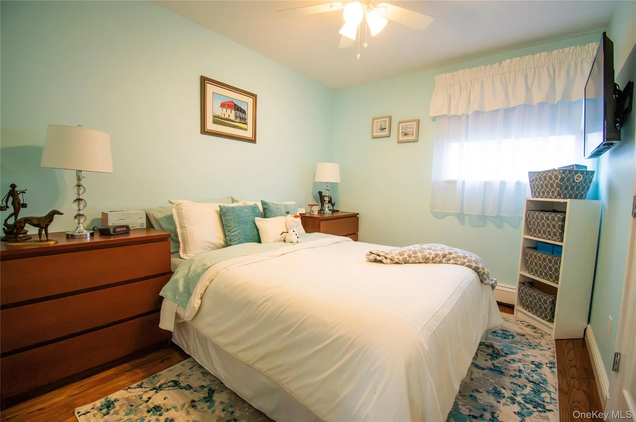 345 Parkway Drive, Hempstead, NY, 4 Bedrooms Bedrooms, 10 Rooms Rooms,2 BathroomsBathrooms,Residential,For Rent,Parkway,0,1042787 345 Parkway Drive, Hempstead, NY, 4 Bedrooms Bedrooms, 10 Rooms Rooms,2 BathroomsBathrooms,Residential,For Rent,Parkway,0,1042787