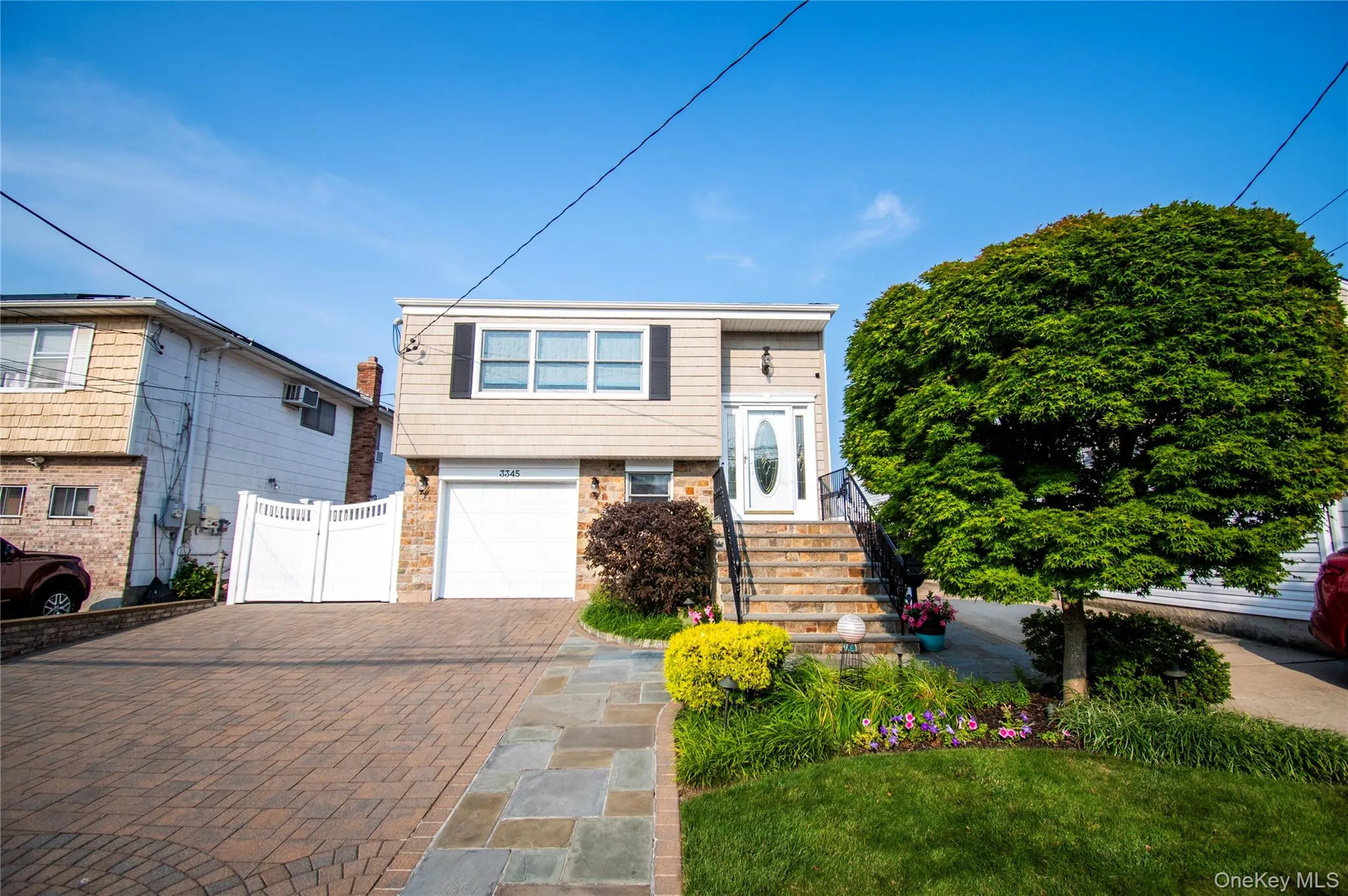 345 Parkway Drive, Hempstead, NY, 4 Bedrooms Bedrooms, 10 Rooms Rooms,2 BathroomsBathrooms,Residential,For Rent,Parkway,0,1042787 345 Parkway Drive, Hempstead, NY, 4 Bedrooms Bedrooms, 10 Rooms Rooms,2 BathroomsBathrooms,Residential,For Rent,Parkway,0,1042787