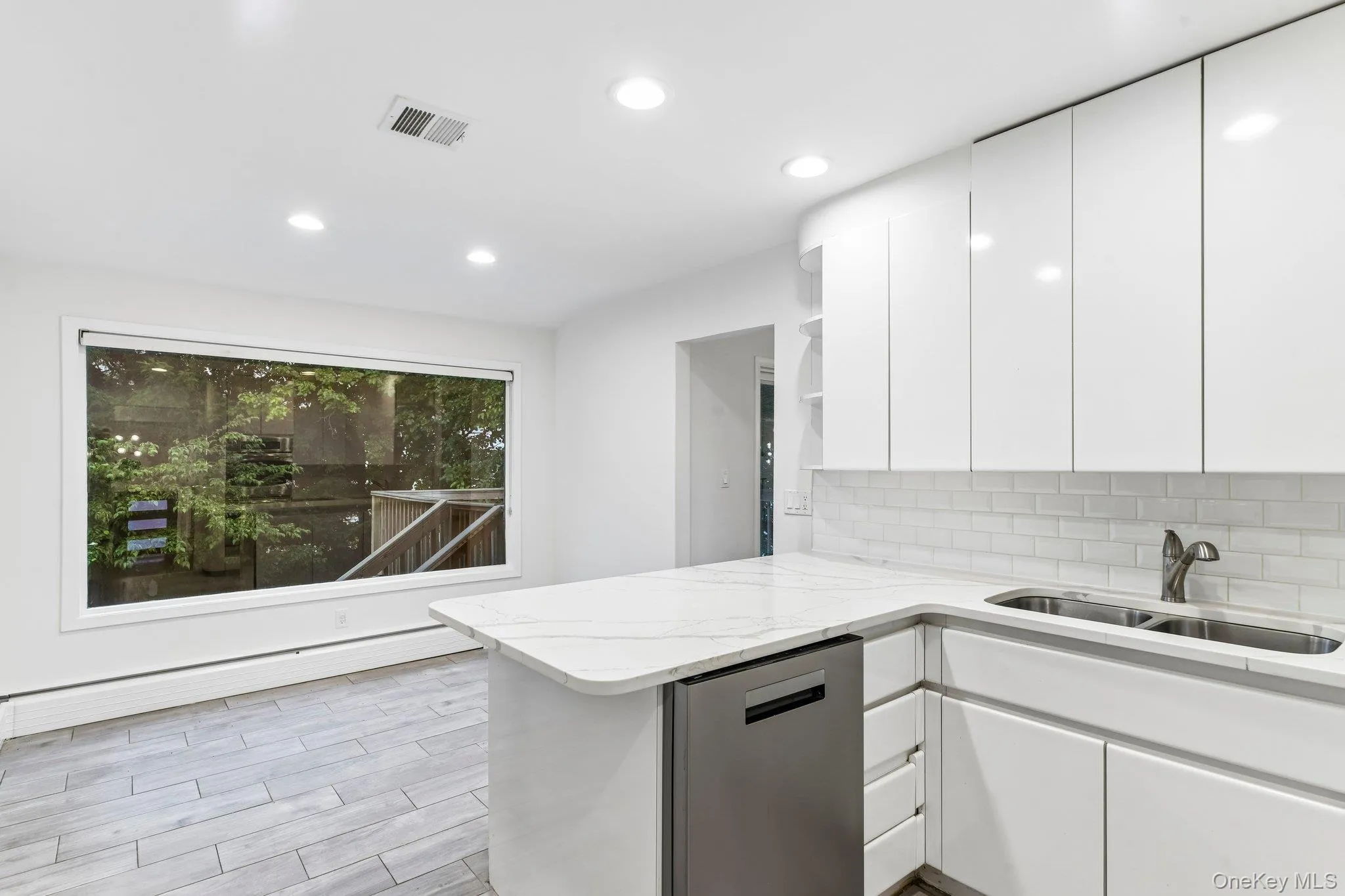 1114 Fordham Lane, Hempstead, NY, 4 Bedrooms Bedrooms, 8 Rooms Rooms,3 BathroomsBathrooms,Residential,For Rent,Fordham,0,1042792 1114 Fordham Lane, Hempstead, NY, 4 Bedrooms Bedrooms, 8 Rooms Rooms,3 BathroomsBathrooms,Residential,For Rent,Fordham,0,1042792