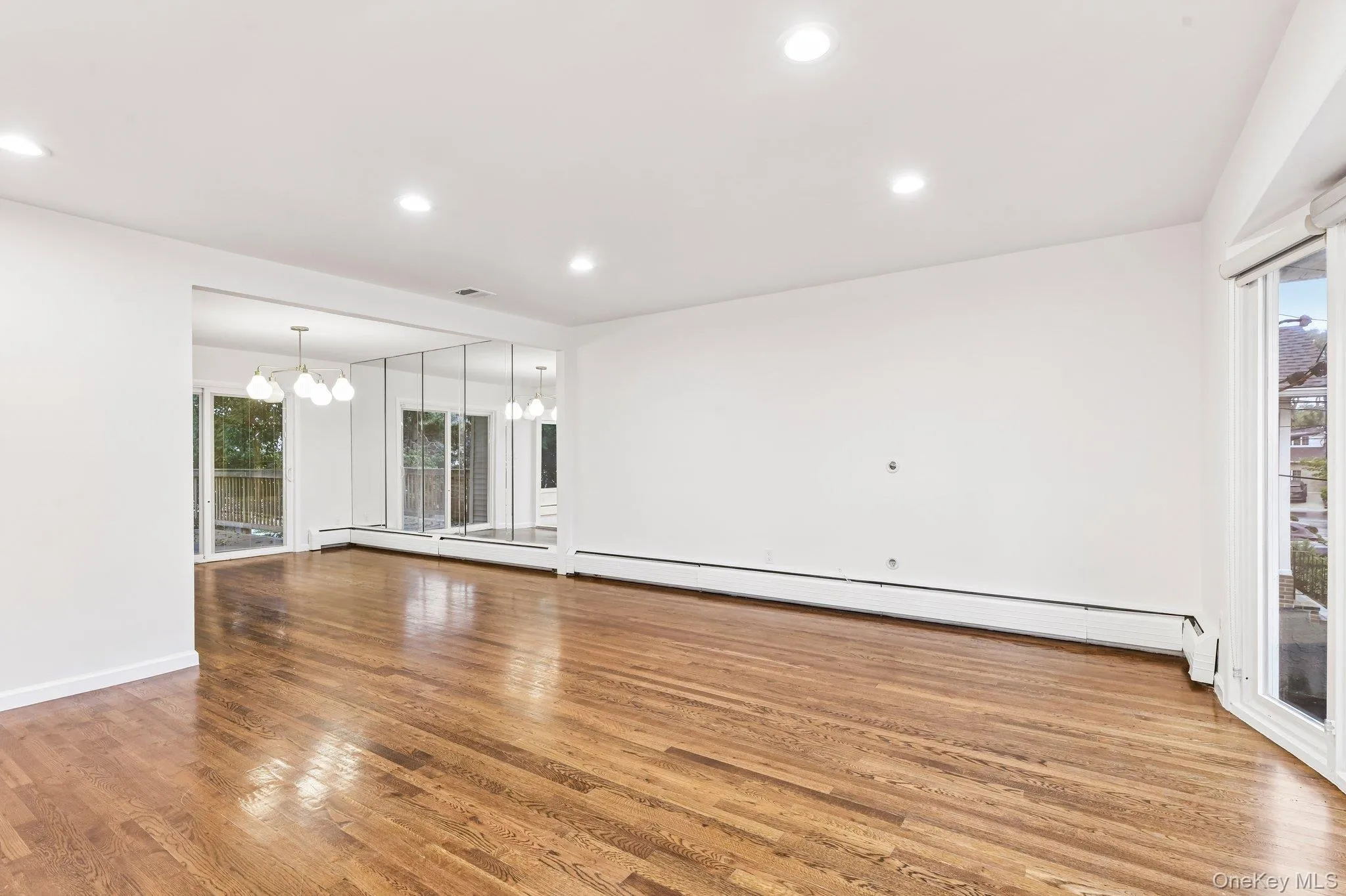 1114 Fordham Lane, Hempstead, NY, 4 Bedrooms Bedrooms, 8 Rooms Rooms,3 BathroomsBathrooms,Residential,For Rent,Fordham,0,1042792 1114 Fordham Lane, Hempstead, NY, 4 Bedrooms Bedrooms, 8 Rooms Rooms,3 BathroomsBathrooms,Residential,For Rent,Fordham,0,1042792