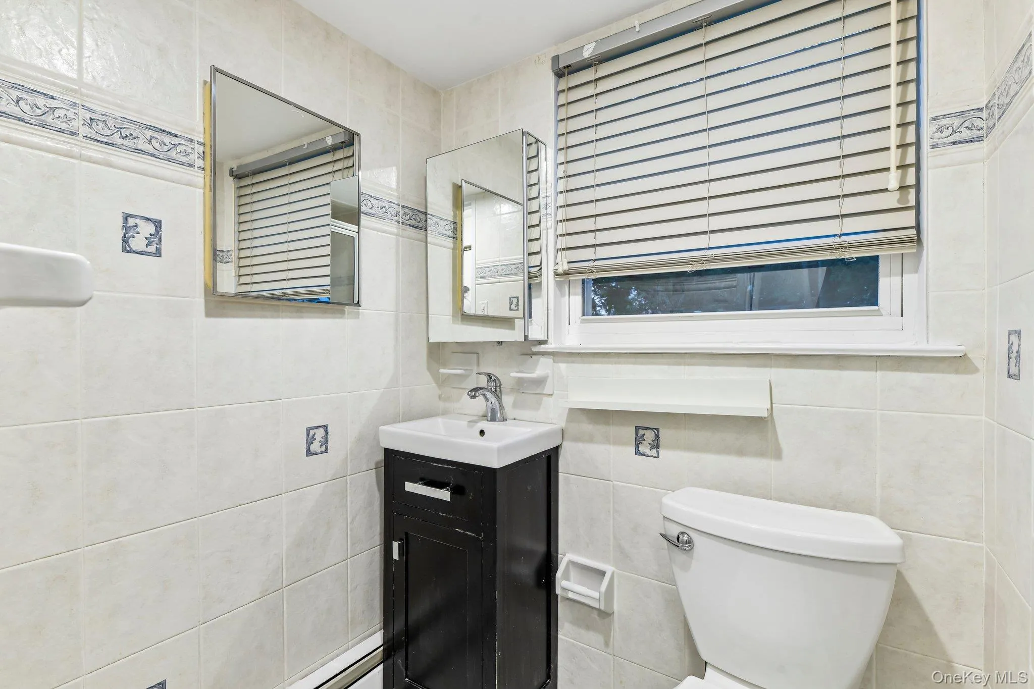 1114 Fordham Lane, Hempstead, NY, 4 Bedrooms Bedrooms, 8 Rooms Rooms,3 BathroomsBathrooms,Residential,For Rent,Fordham,0,1042792 1114 Fordham Lane, Hempstead, NY, 4 Bedrooms Bedrooms, 8 Rooms Rooms,3 BathroomsBathrooms,Residential,For Rent,Fordham,0,1042792