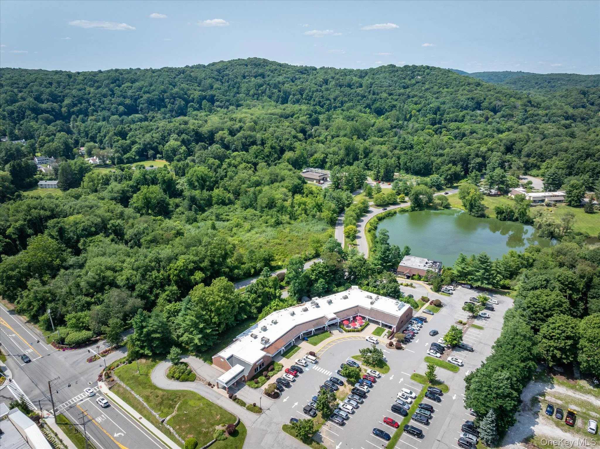 332 Heritage Hills, Somers, NY, 2 Bedrooms Bedrooms, 5 Rooms Rooms,2 BathroomsBathrooms,Residential,For Rent,Heritage,0,1042793 332 Heritage Hills, Somers, NY, 2 Bedrooms Bedrooms, 5 Rooms Rooms,2 BathroomsBathrooms,Residential,For Rent,Heritage,0,1042793