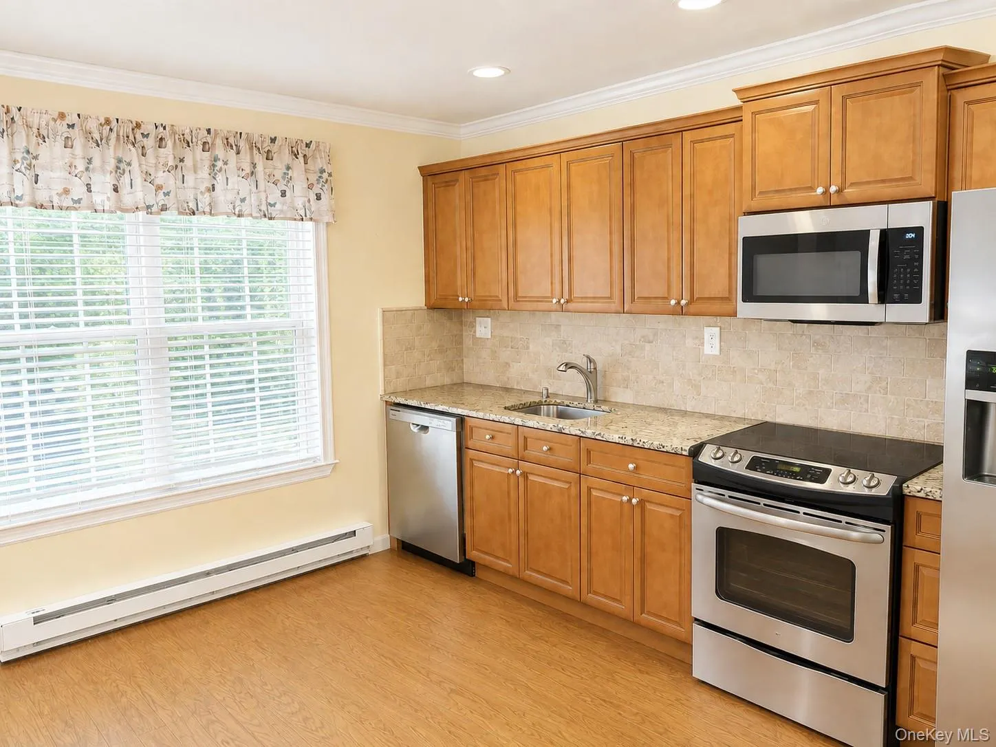 463 B Oldham Court, Brookhaven, NY, 2 Bedrooms Bedrooms, 5 Rooms Rooms,1 BathroomBathrooms,Residential,For Rent,Oldham,0,1042796 463 B Oldham Court, Brookhaven, NY, 2 Bedrooms Bedrooms, 5 Rooms Rooms,1 BathroomBathrooms,Residential,For Rent,Oldham,0,1042796