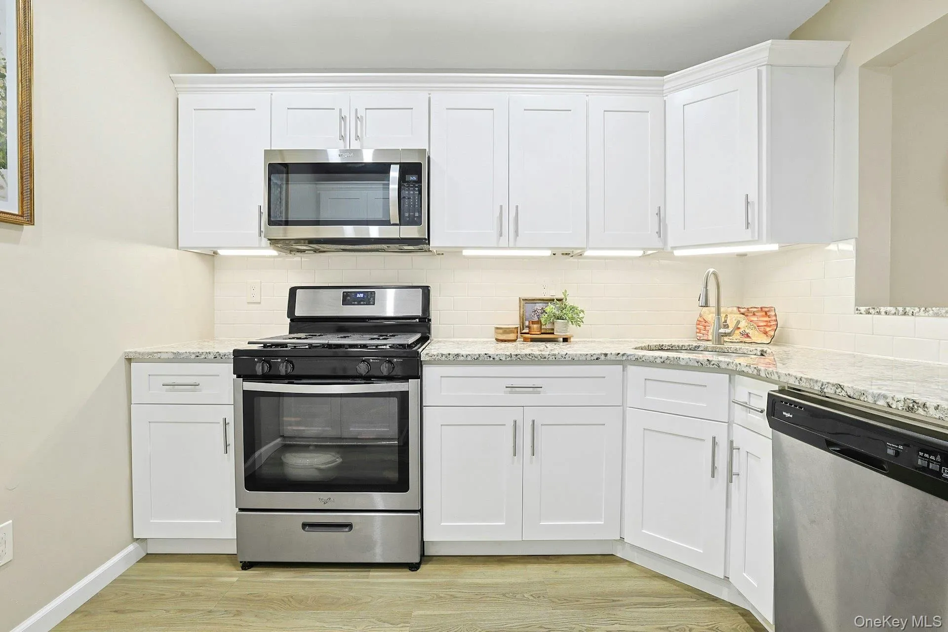 Fully Renovated Kitchen Fully Renovated Kitchen