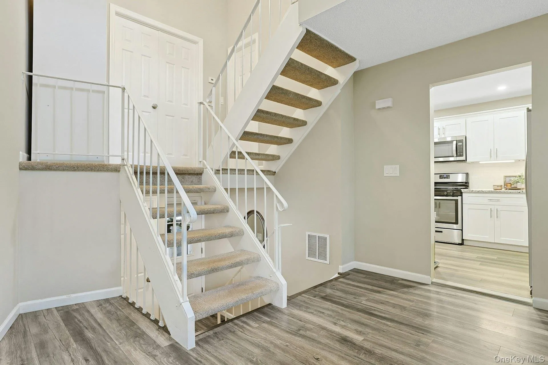 Stairs to Upper Level Stairs to Upper Level