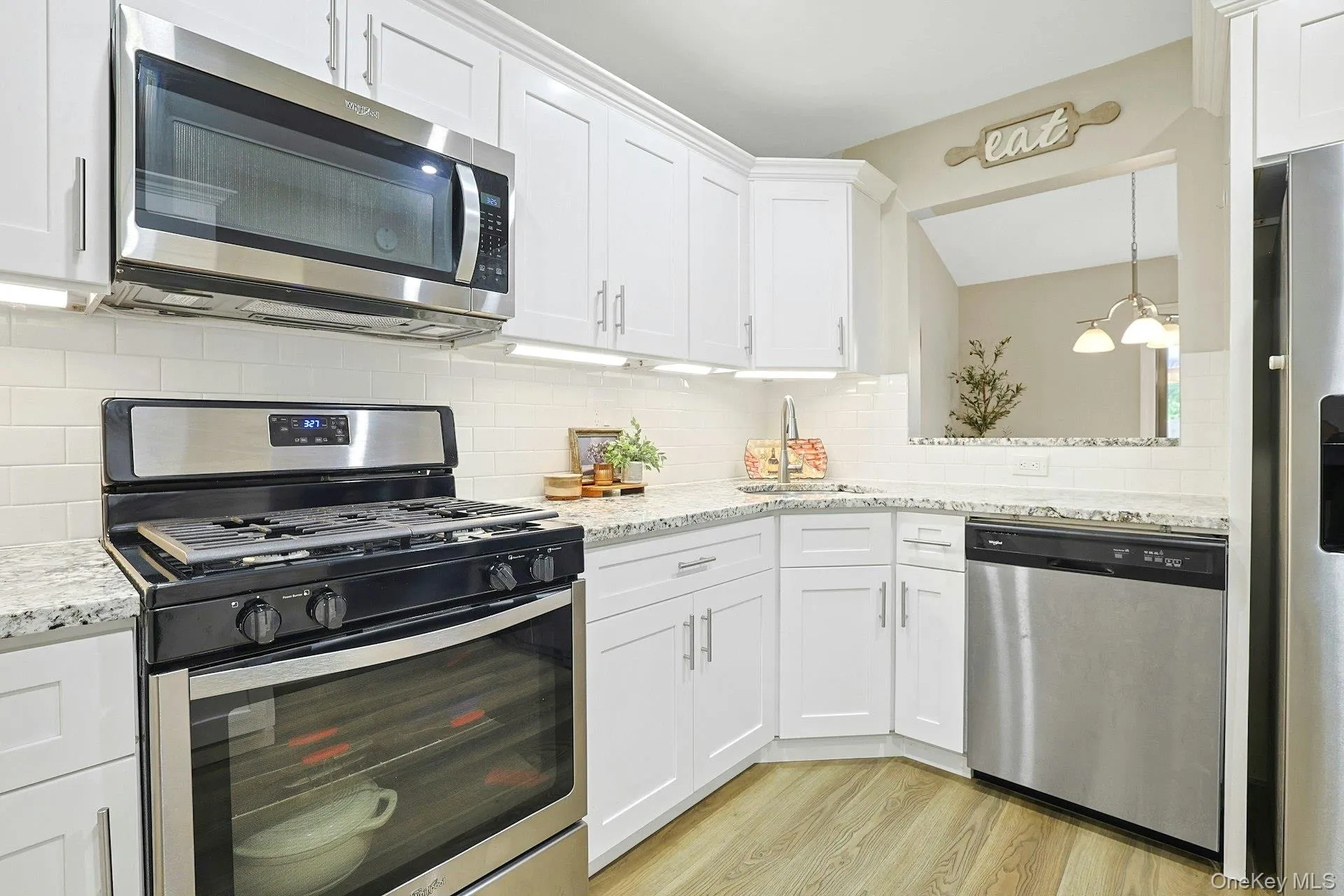 Fully Renovated Kitchen Fully Renovated Kitchen