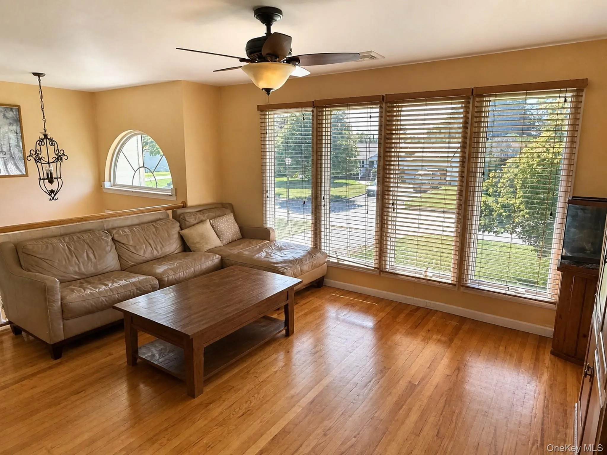 5 Cherrywood Drive, Huntington, NY, 4 Bedrooms Bedrooms, 9 Rooms Rooms,2 BathroomsBathrooms,Residential,For Rent,Cherrywood,0,1042804 5 Cherrywood Drive, Huntington, NY, 4 Bedrooms Bedrooms, 9 Rooms Rooms,2 BathroomsBathrooms,Residential,For Rent,Cherrywood,0,1042804