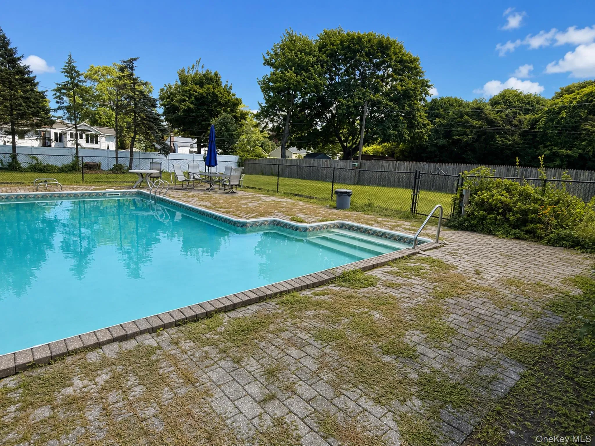 5 Cherrywood Drive, Huntington, NY, 4 Bedrooms Bedrooms, 9 Rooms Rooms,2 BathroomsBathrooms,Residential,For Rent,Cherrywood,0,1042804 5 Cherrywood Drive, Huntington, NY, 4 Bedrooms Bedrooms, 9 Rooms Rooms,2 BathroomsBathrooms,Residential,For Rent,Cherrywood,0,1042804