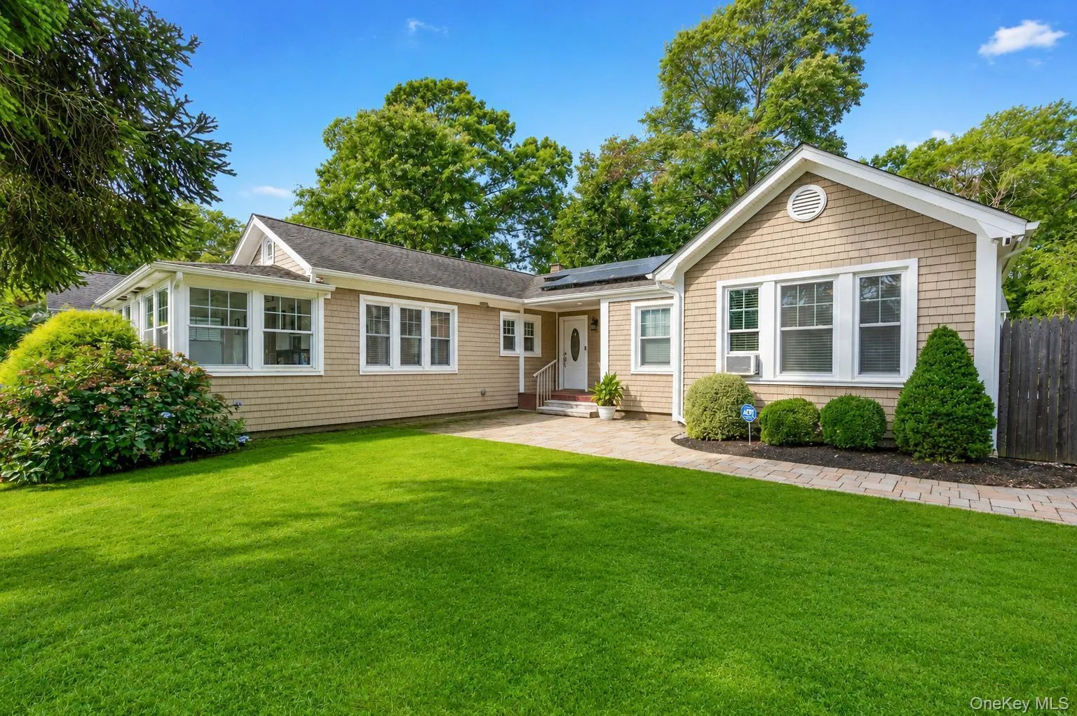 30 Pansy Road, Brookhaven, NY, 3 Bedrooms Bedrooms, 5 Rooms Rooms,2 BathroomsBathrooms,Residential,For Rent,Pansy,0,1042805 30 Pansy Road, Brookhaven, NY, 3 Bedrooms Bedrooms, 5 Rooms Rooms,2 BathroomsBathrooms,Residential,For Rent,Pansy,0,1042805