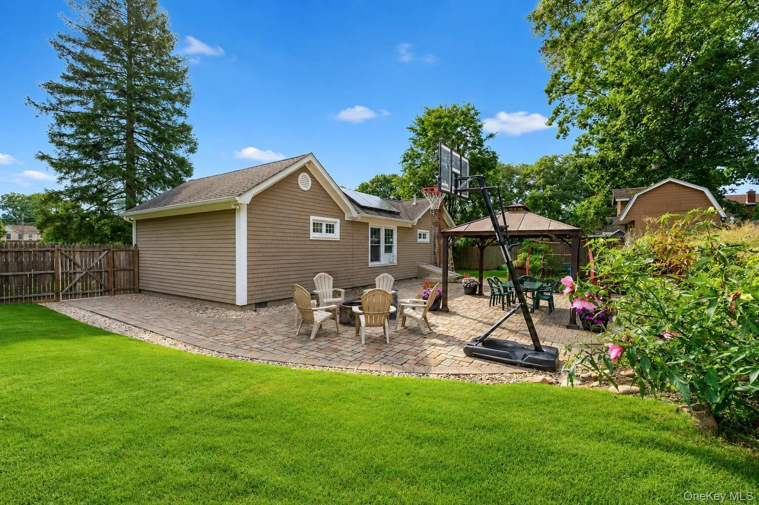 30 Pansy Road, Brookhaven, NY, 3 Bedrooms Bedrooms, 5 Rooms Rooms,2 BathroomsBathrooms,Residential,For Rent,Pansy,0,1042805 30 Pansy Road, Brookhaven, NY, 3 Bedrooms Bedrooms, 5 Rooms Rooms,2 BathroomsBathrooms,Residential,For Rent,Pansy,0,1042805