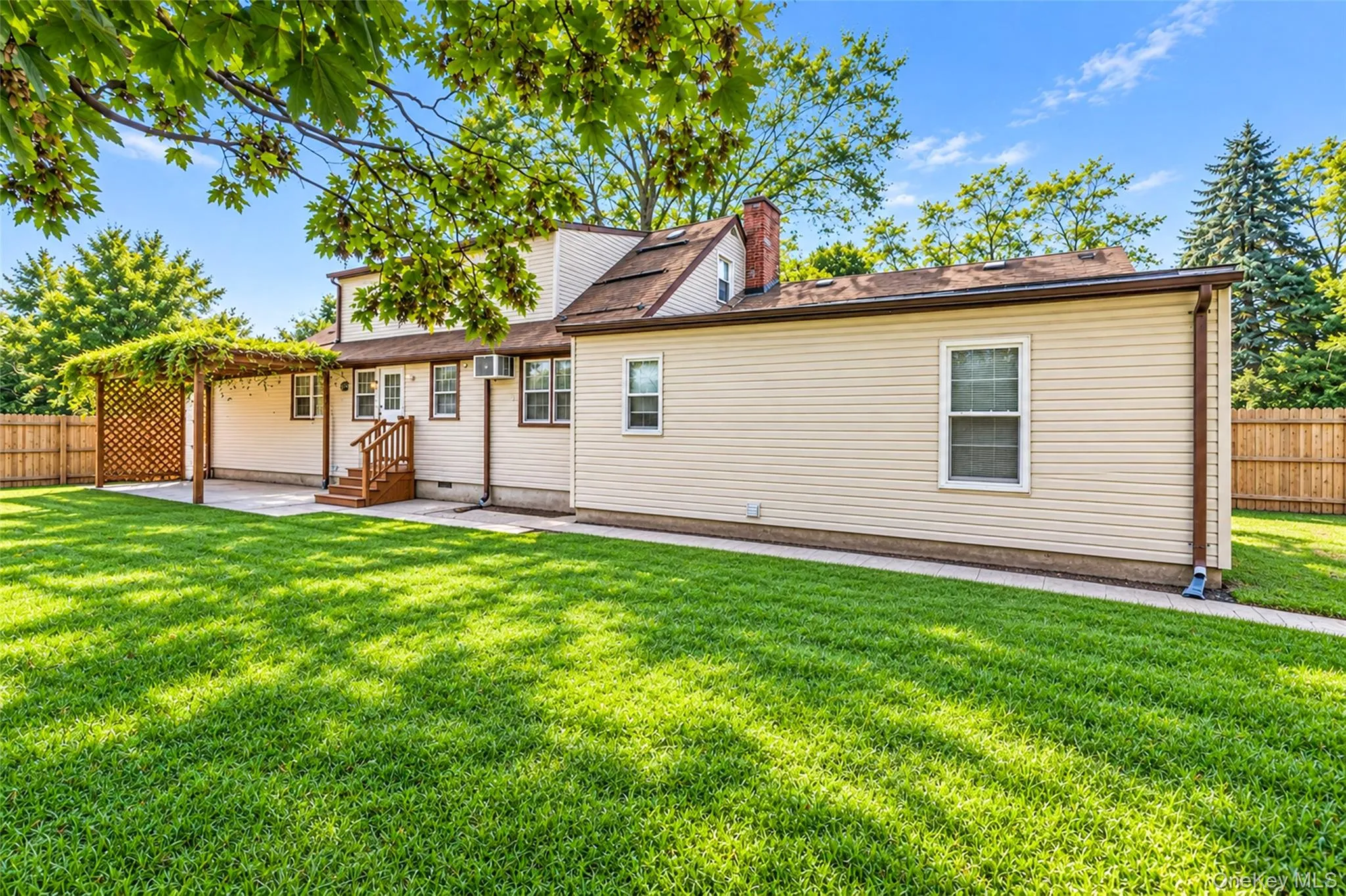 3698 Horseblock Road, Brookhaven, NY, 3 Bedrooms Bedrooms, 10 Rooms Rooms,2 BathroomsBathrooms,Residential,For Rent,Horseblock,0,1042808 3698 Horseblock Road, Brookhaven, NY, 3 Bedrooms Bedrooms, 10 Rooms Rooms,2 BathroomsBathrooms,Residential,For Rent,Horseblock,0,1042808