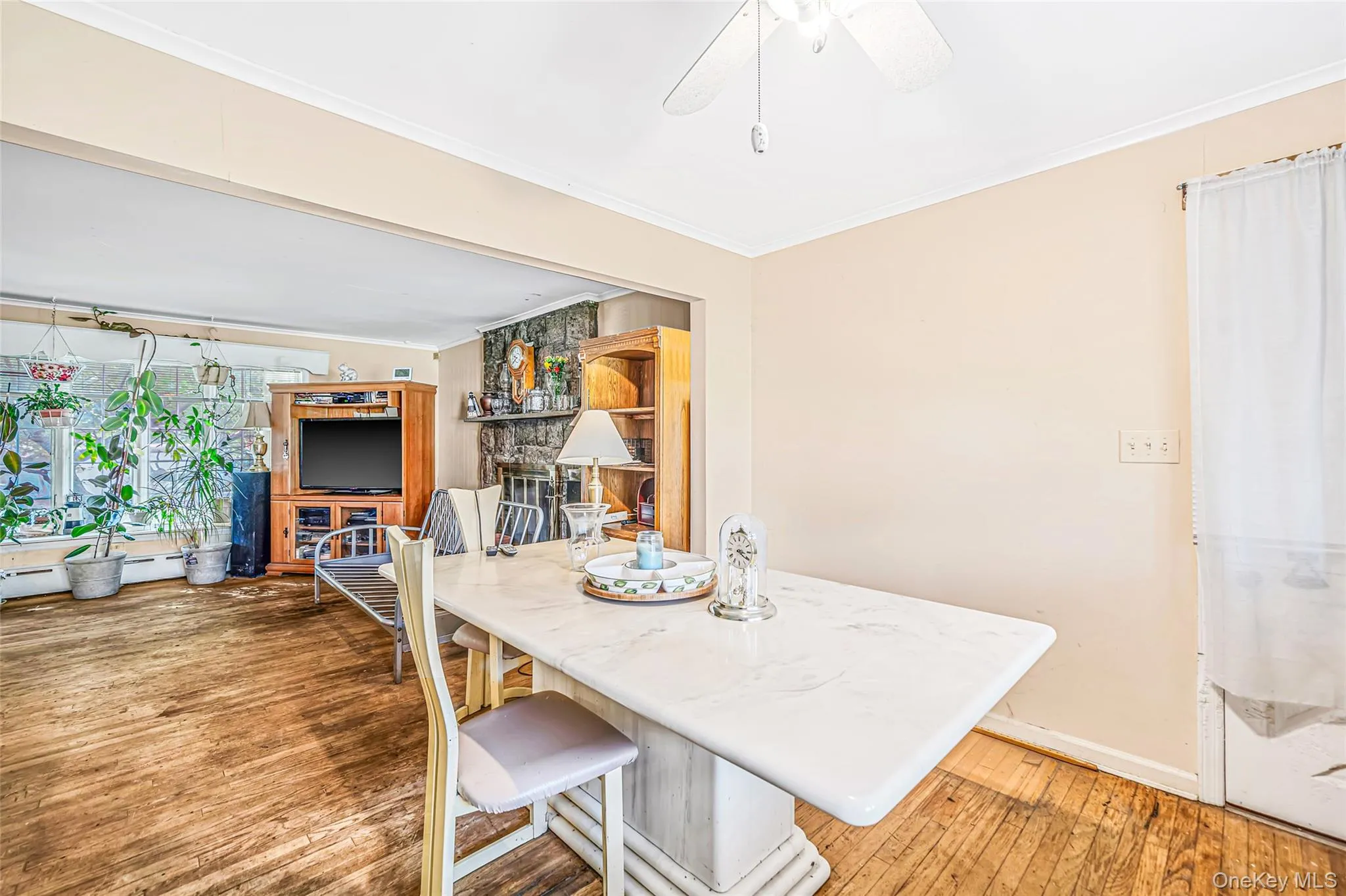 3698 Horseblock Road, Brookhaven, NY, 3 Bedrooms Bedrooms, 10 Rooms Rooms,2 BathroomsBathrooms,Residential,For Rent,Horseblock,0,1042808 3698 Horseblock Road, Brookhaven, NY, 3 Bedrooms Bedrooms, 10 Rooms Rooms,2 BathroomsBathrooms,Residential,For Rent,Horseblock,0,1042808