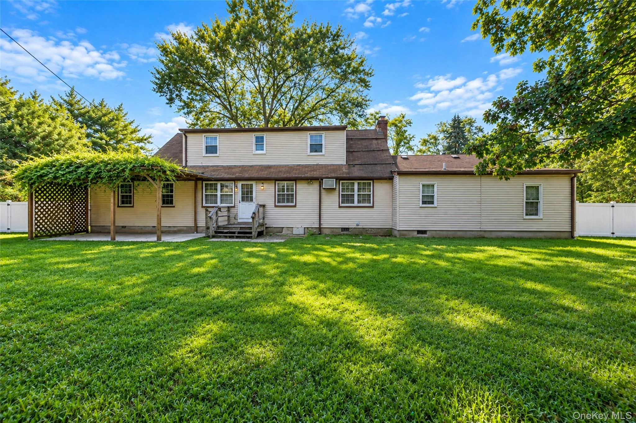 3698 Horseblock Road, Brookhaven, NY, 3 Bedrooms Bedrooms, 10 Rooms Rooms,2 BathroomsBathrooms,Residential,For Rent,Horseblock,0,1042808 3698 Horseblock Road, Brookhaven, NY, 3 Bedrooms Bedrooms, 10 Rooms Rooms,2 BathroomsBathrooms,Residential,For Rent,Horseblock,0,1042808