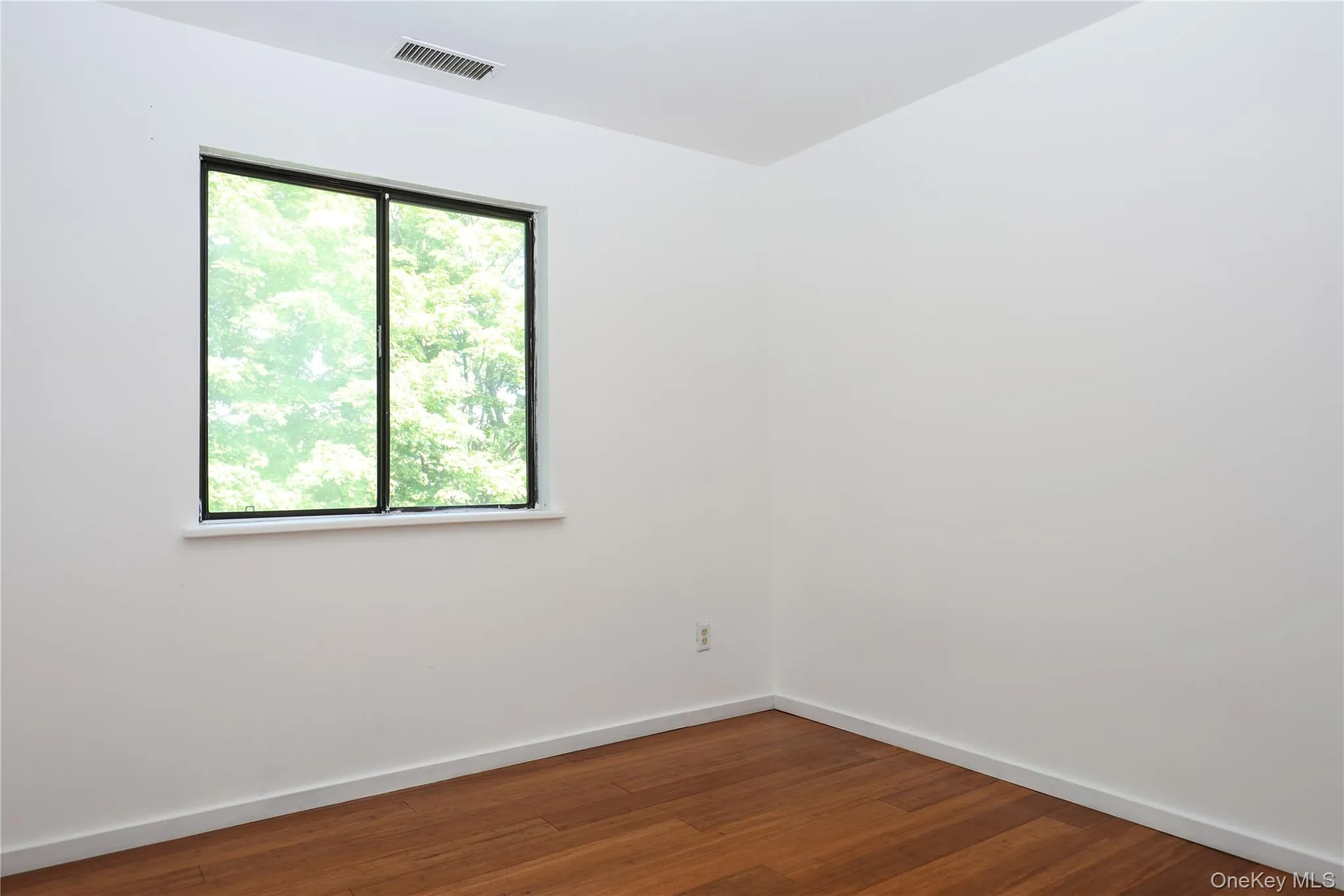 259 Village Court, Kingston, NY, 3 Bedrooms Bedrooms, 6 Rooms Rooms,1 BathroomBathrooms,Residential Lease,For Rent,Village,0,1042811 259 Village Court, Kingston, NY, 3 Bedrooms Bedrooms, 6 Rooms Rooms,1 BathroomBathrooms,Residential Lease,For Rent,Village,0,1042811