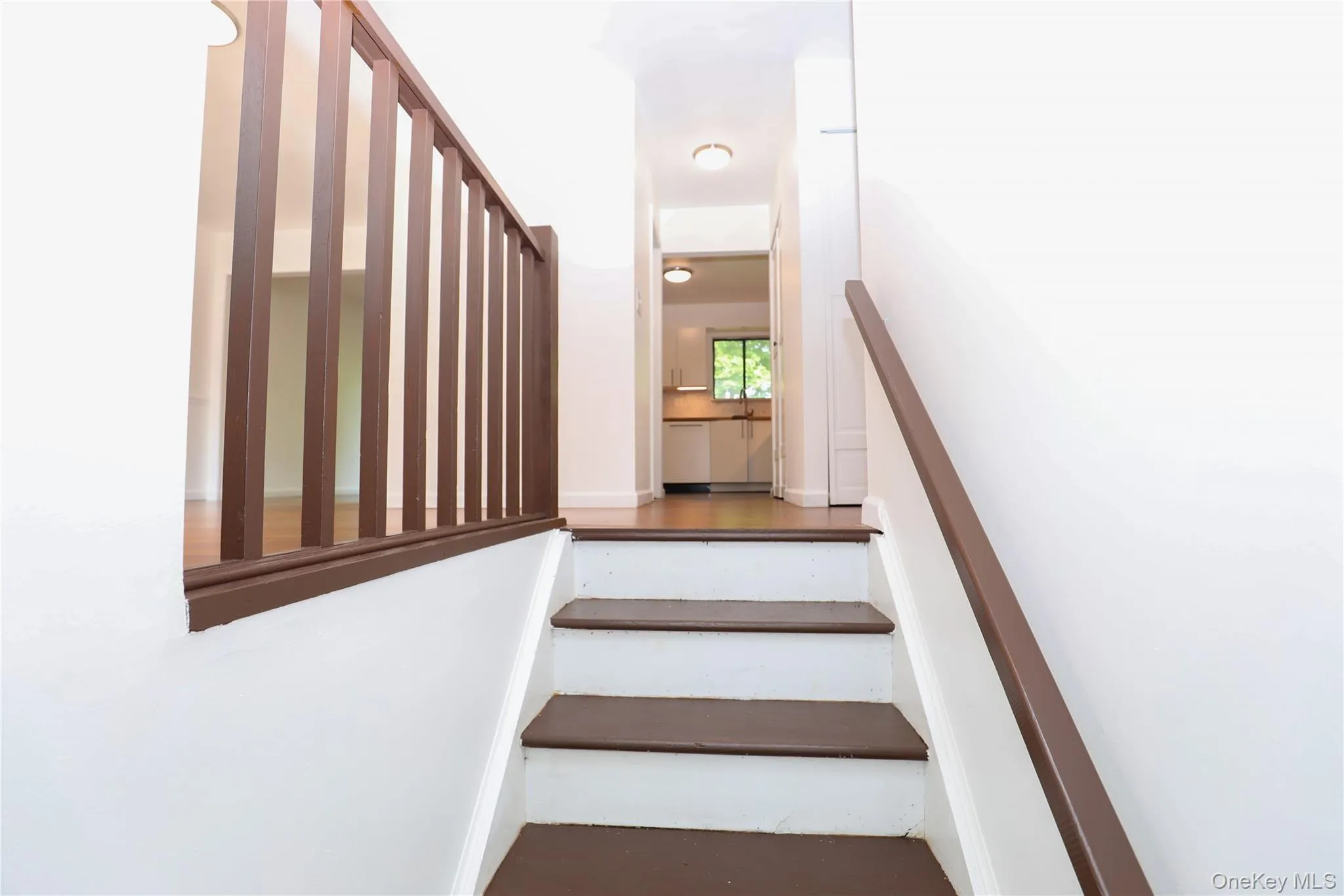 259 Village Court, Kingston, NY, 3 Bedrooms Bedrooms, 6 Rooms Rooms,1 BathroomBathrooms,Residential Lease,For Rent,Village,0,1042811 259 Village Court, Kingston, NY, 3 Bedrooms Bedrooms, 6 Rooms Rooms,1 BathroomBathrooms,Residential Lease,For Rent,Village,0,1042811