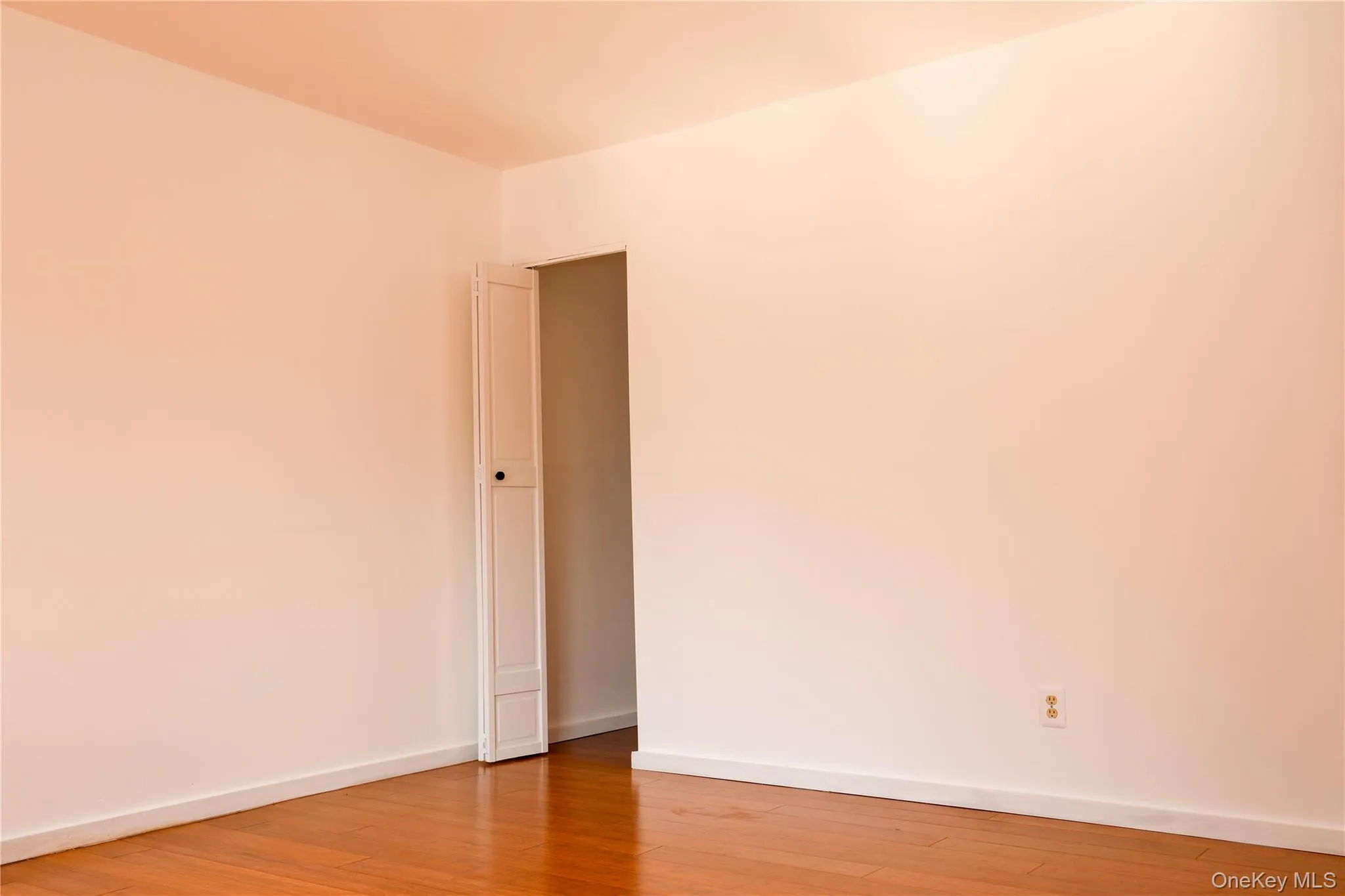 259 Village Court, Kingston, NY, 3 Bedrooms Bedrooms, 6 Rooms Rooms,1 BathroomBathrooms,Residential Lease,For Rent,Village,0,1042811 259 Village Court, Kingston, NY, 3 Bedrooms Bedrooms, 6 Rooms Rooms,1 BathroomBathrooms,Residential Lease,For Rent,Village,0,1042811